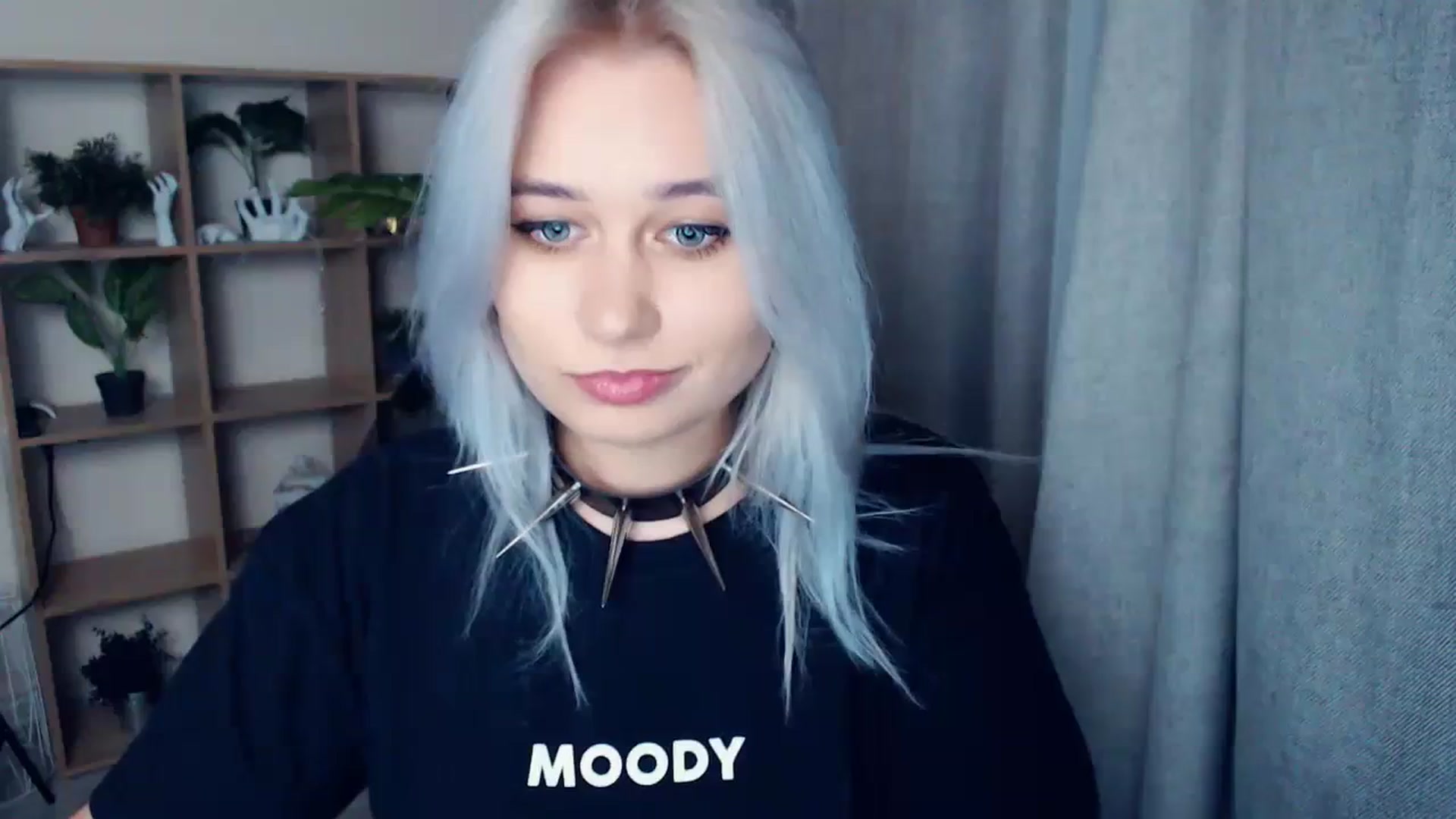 Gallery image thumbnail from Kukla_kolduna's myfreecams stream on, 01/07/2024, 18:36 image 1 of 20