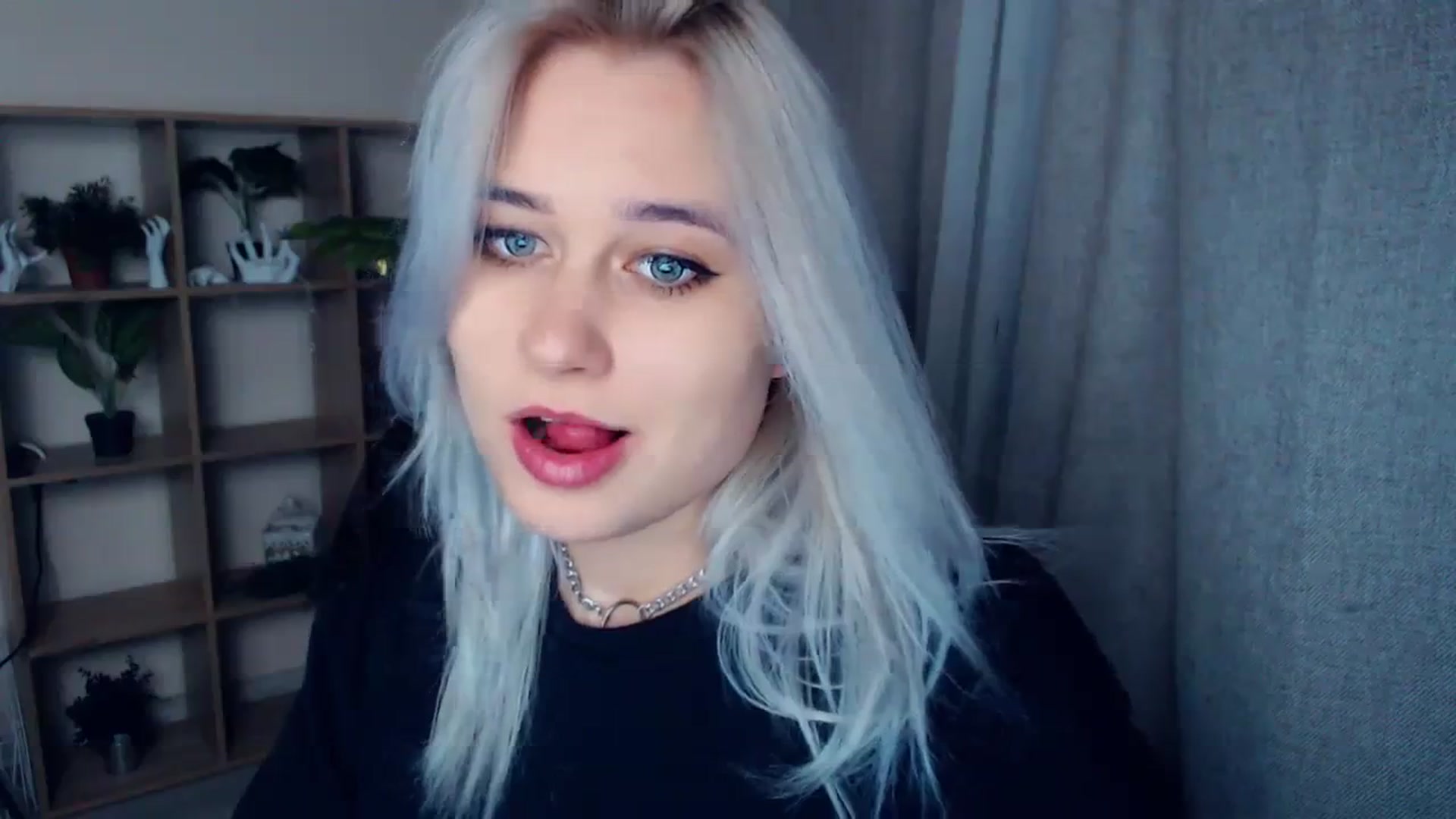 Gallery image thumbnail from Kukla_kolduna's myfreecams stream on, 01/07/2024, 20:06 image 5 of 20