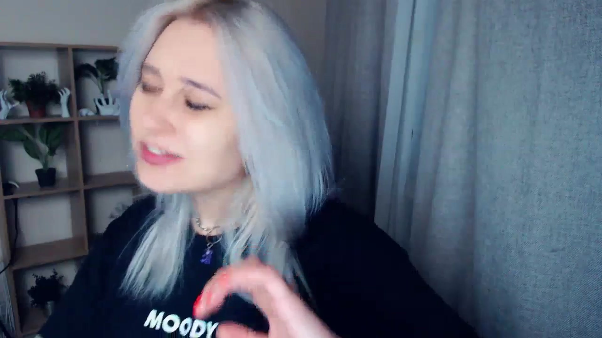 Gallery image thumbnail from Kukla_kolduna's myfreecams stream on, 01/07/2024, 20:06 image 10 of 20