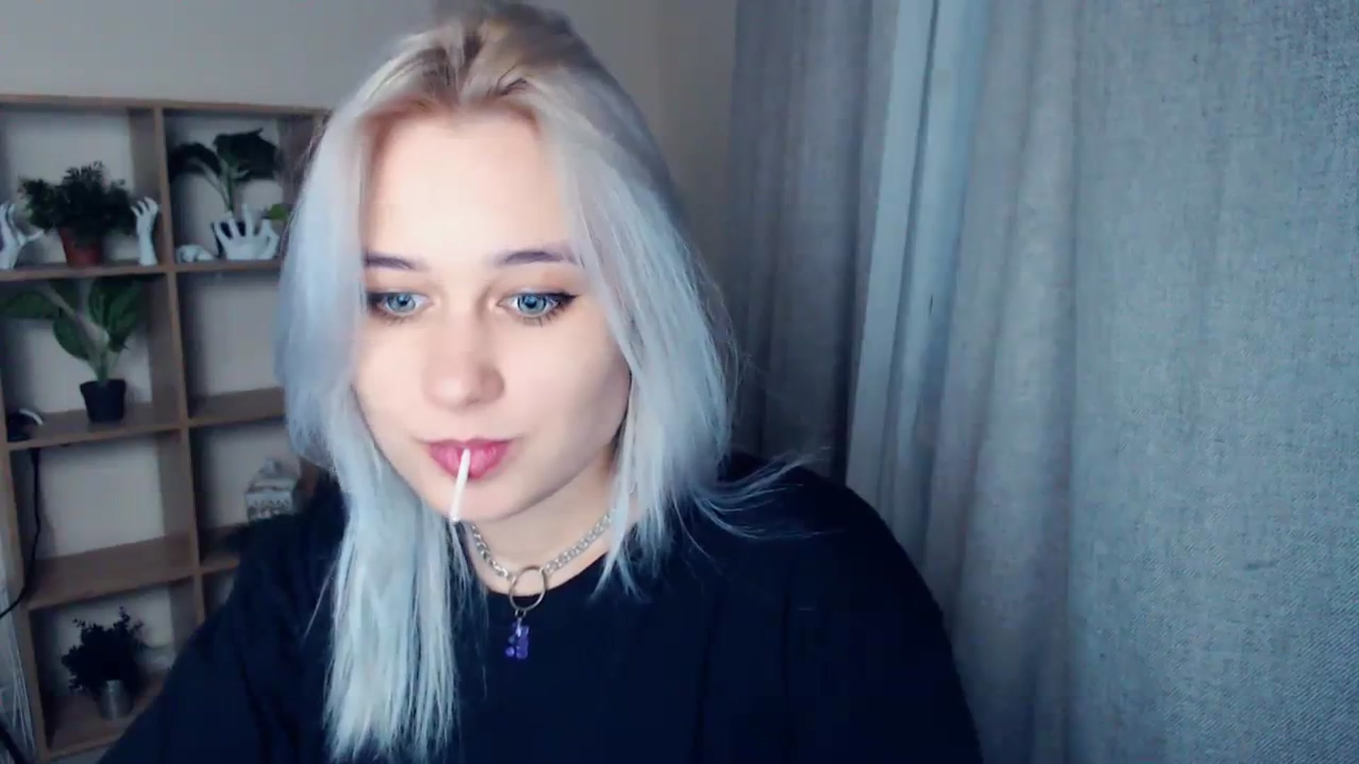 Gallery image thumbnail from Kukla_kolduna's myfreecams stream on, 01/07/2024, 20:06 image 19 of 20