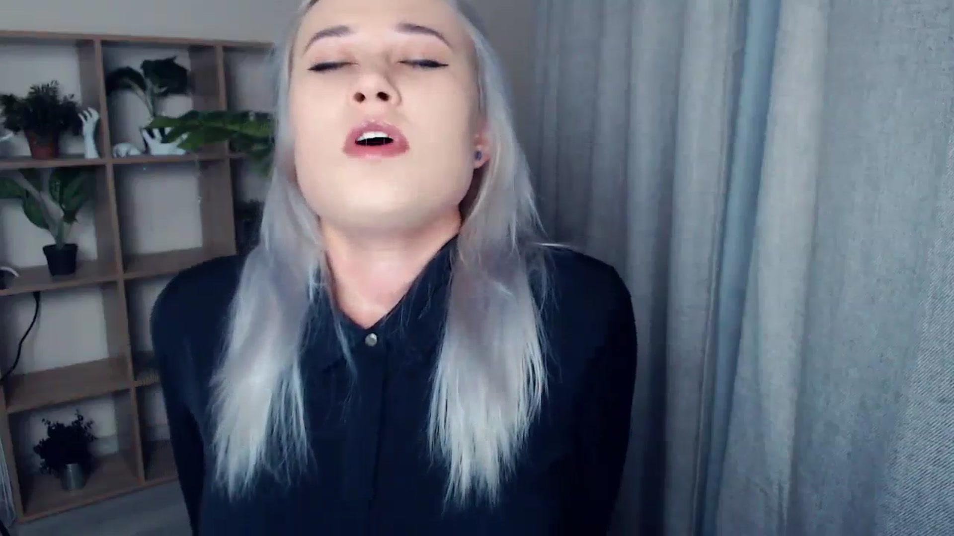 Gallery image thumbnail from Kukla_kolduna's myfreecams stream on, 01/11/2024, 14:53 image 13 of 20