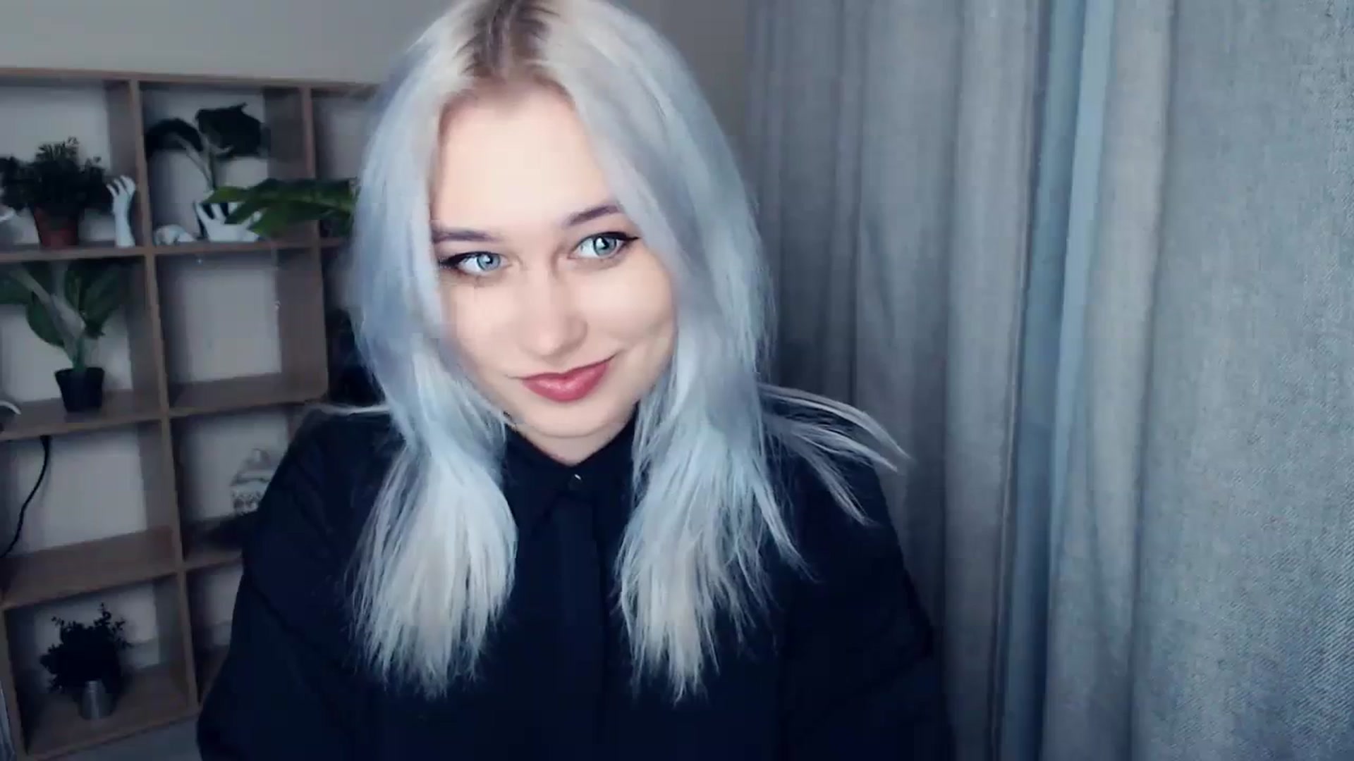 Gallery image thumbnail from Kukla_kolduna's myfreecams stream on, 01/11/2024, 17:56 image 6 of 20