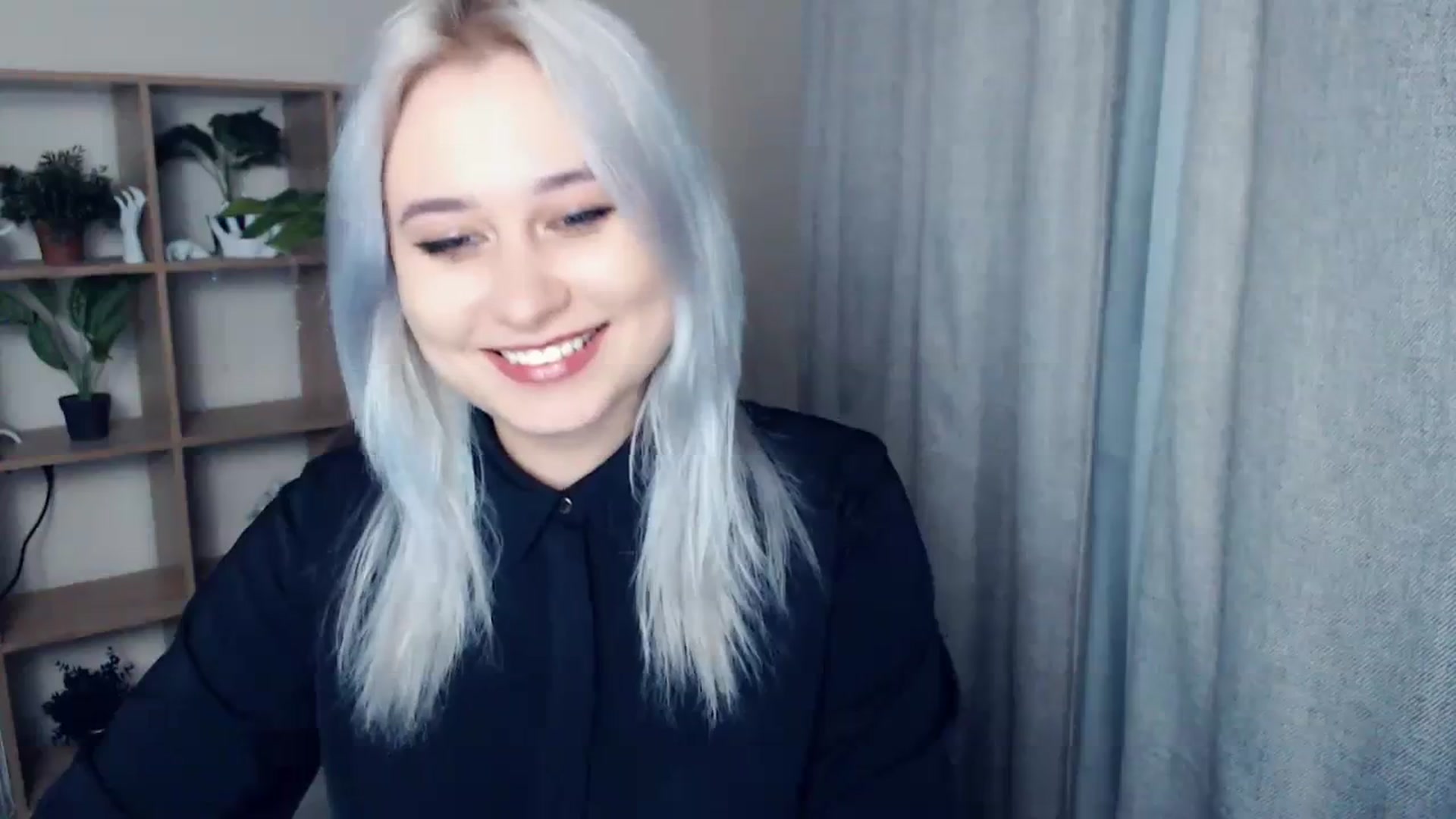 Gallery image thumbnail from Kukla_kolduna's myfreecams stream on, 01/11/2024, 17:56 image 7 of 20
