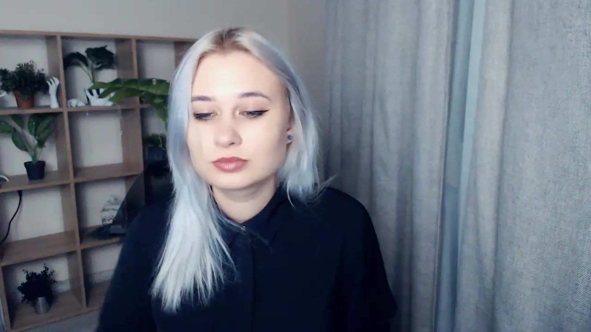 Gallery image thumbnail from Kukla_kolduna's myfreecams stream on, 01/11/2024, 17:56 image 4 of 20