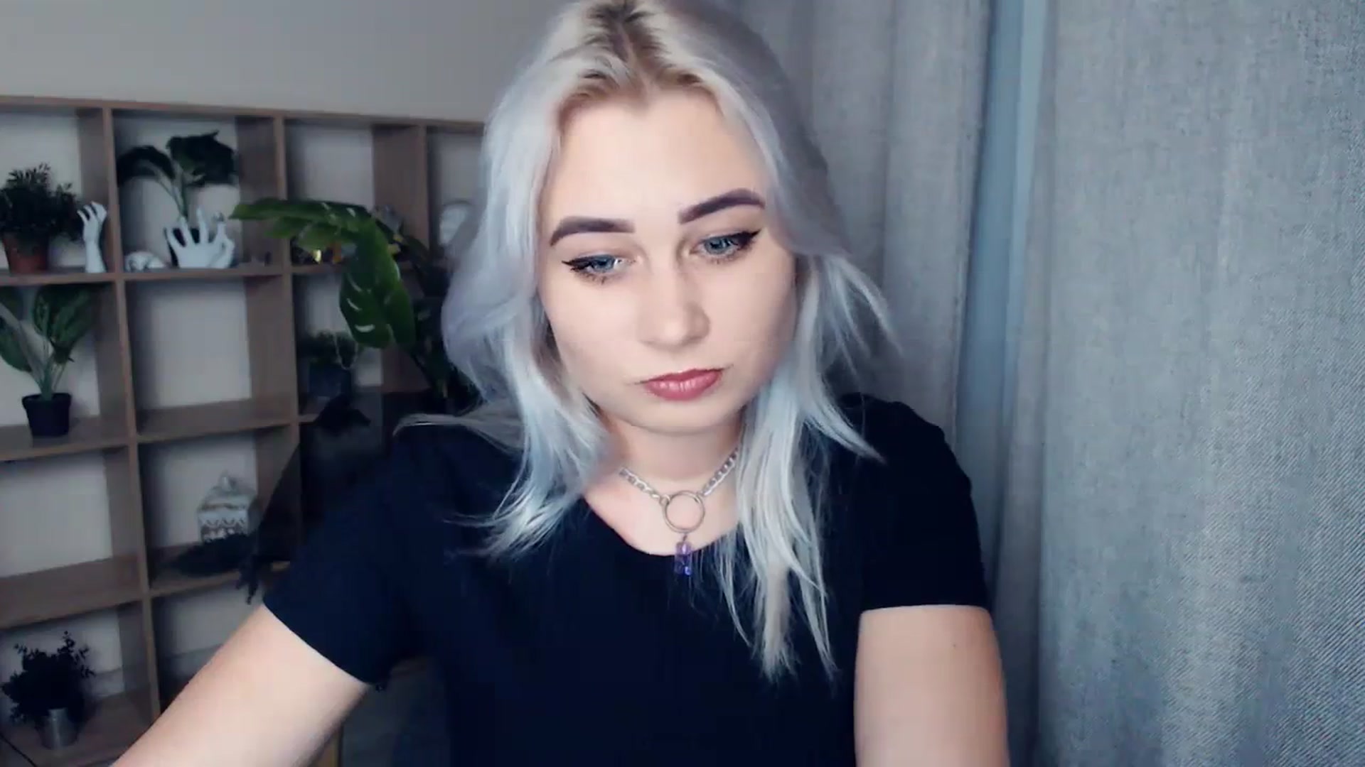 Gallery image thumbnail from Kukla_kolduna's myfreecams stream on, 01/12/2024, 15:13 image 14 of 20