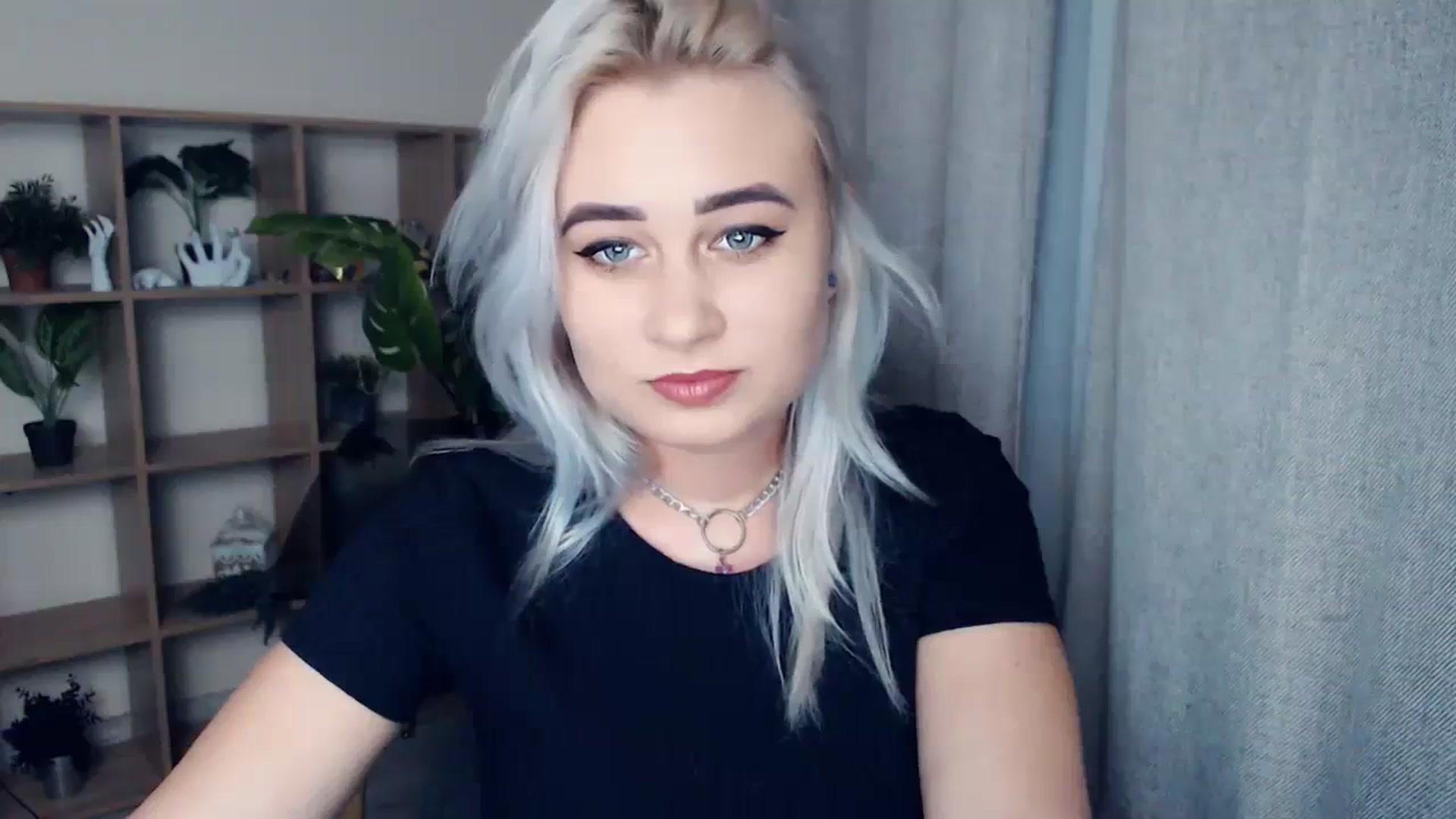 Gallery image thumbnail from Kukla_kolduna's myfreecams stream on, 01/12/2024, 15:13 image 11 of 20