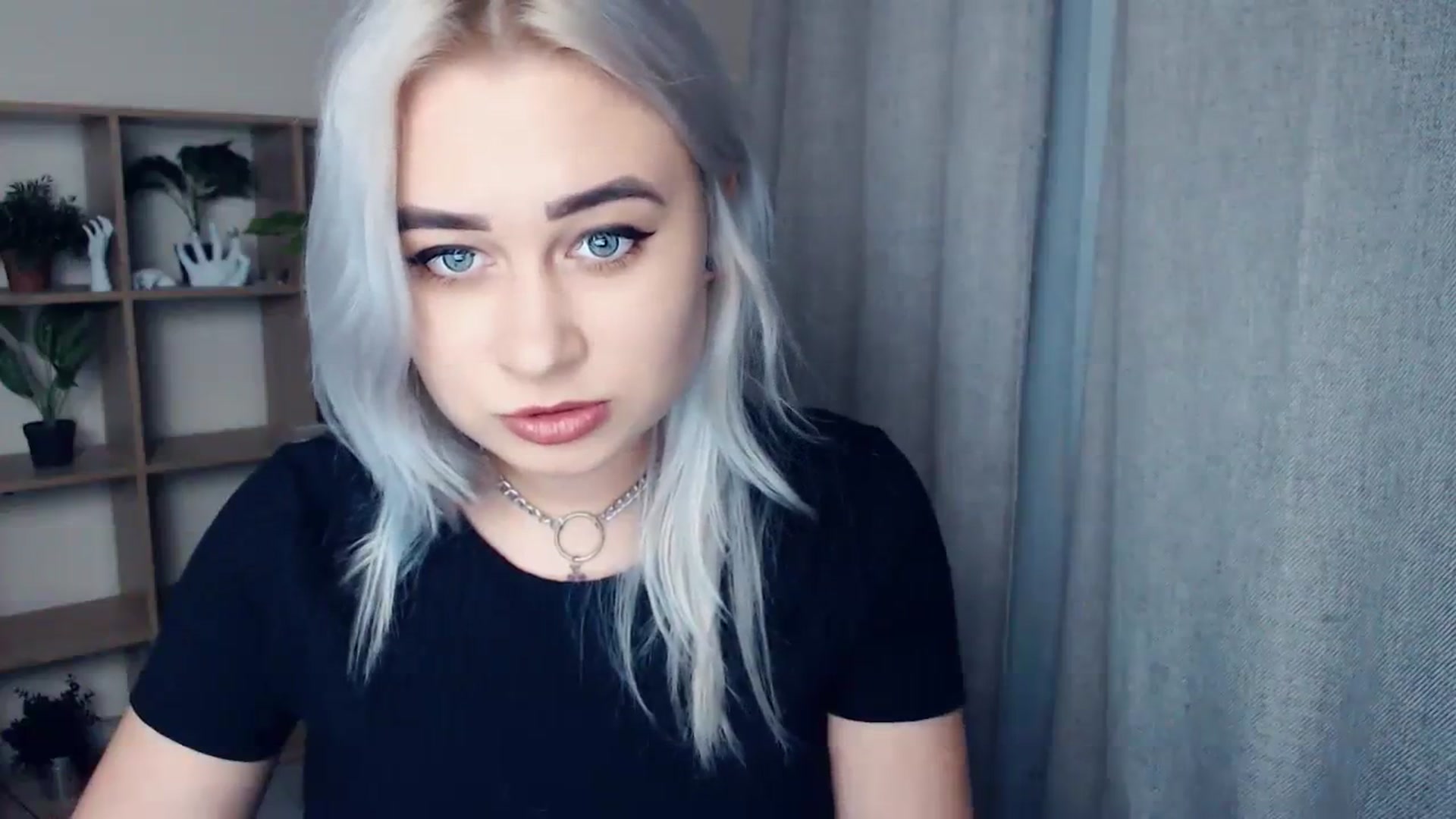 Gallery image thumbnail from Kukla_kolduna's myfreecams stream on, 01/12/2024, 15:13 image 2 of 20
