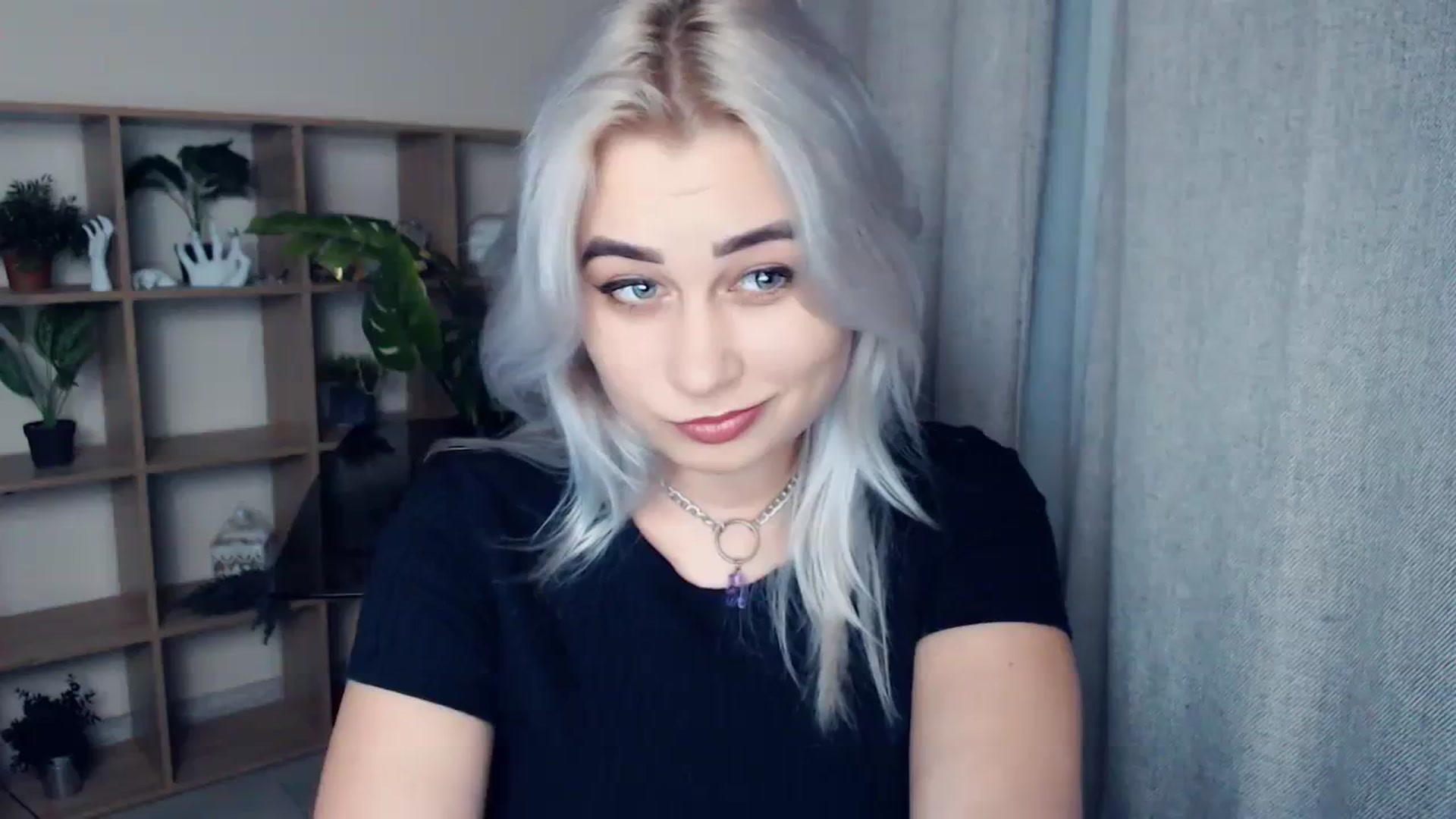Gallery image thumbnail from Kukla_kolduna's myfreecams stream on, 01/12/2024, 15:13 image 15 of 20