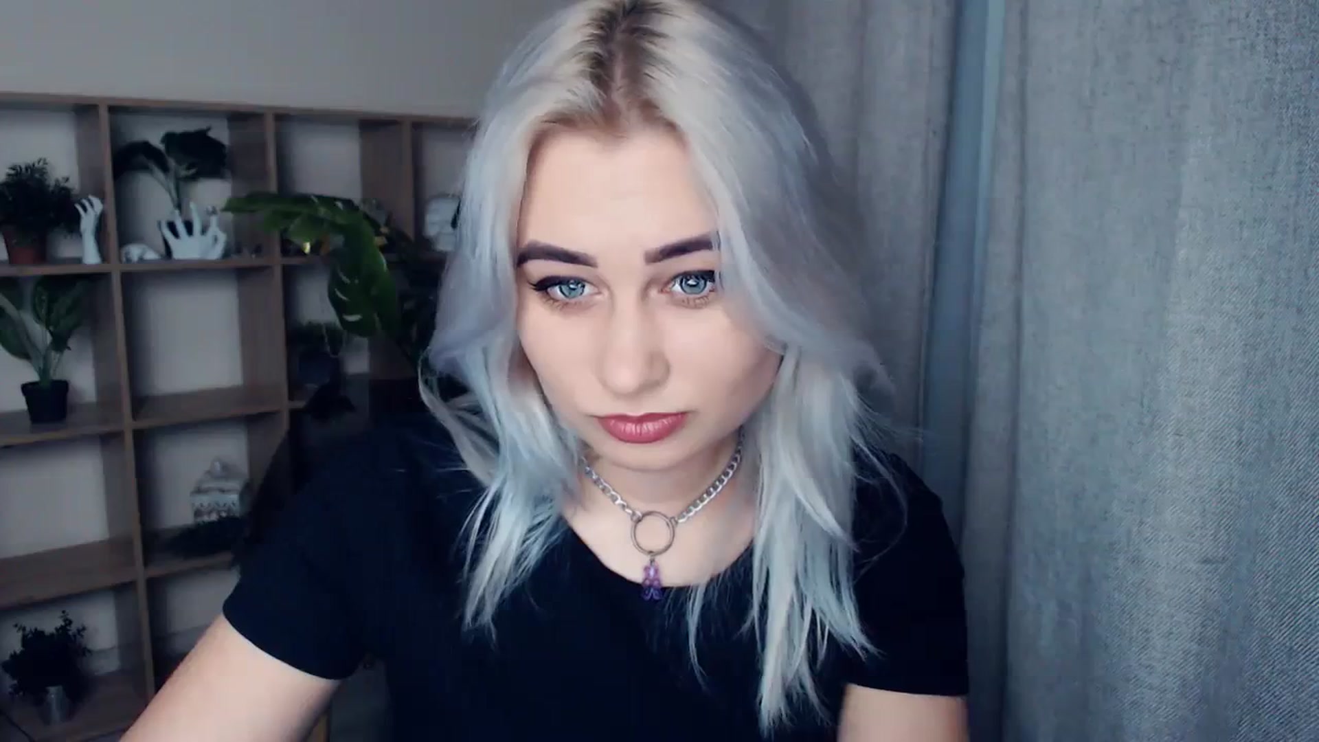 Gallery image thumbnail from Kukla_kolduna's myfreecams stream on, 01/12/2024, 15:33 image 4 of 20