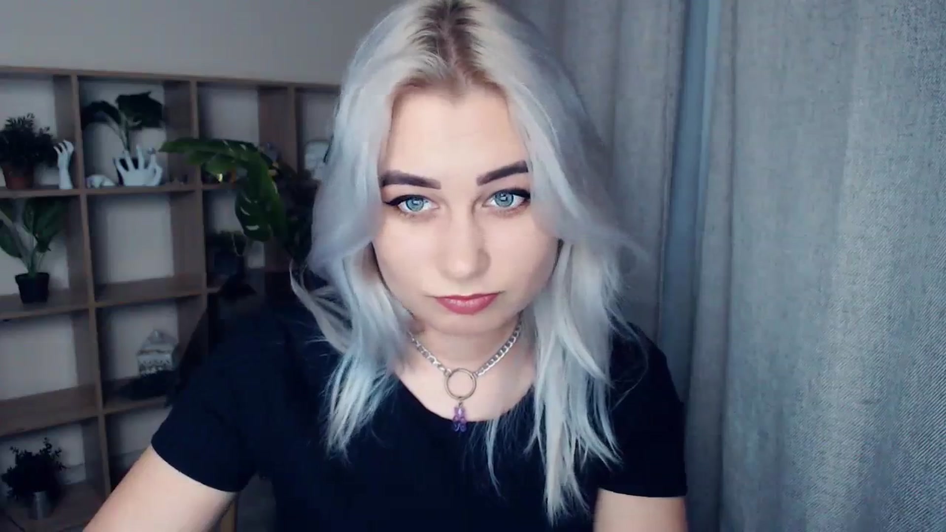 Gallery image thumbnail from Kukla_kolduna's myfreecams stream on, 01/12/2024, 15:33 image 5 of 20