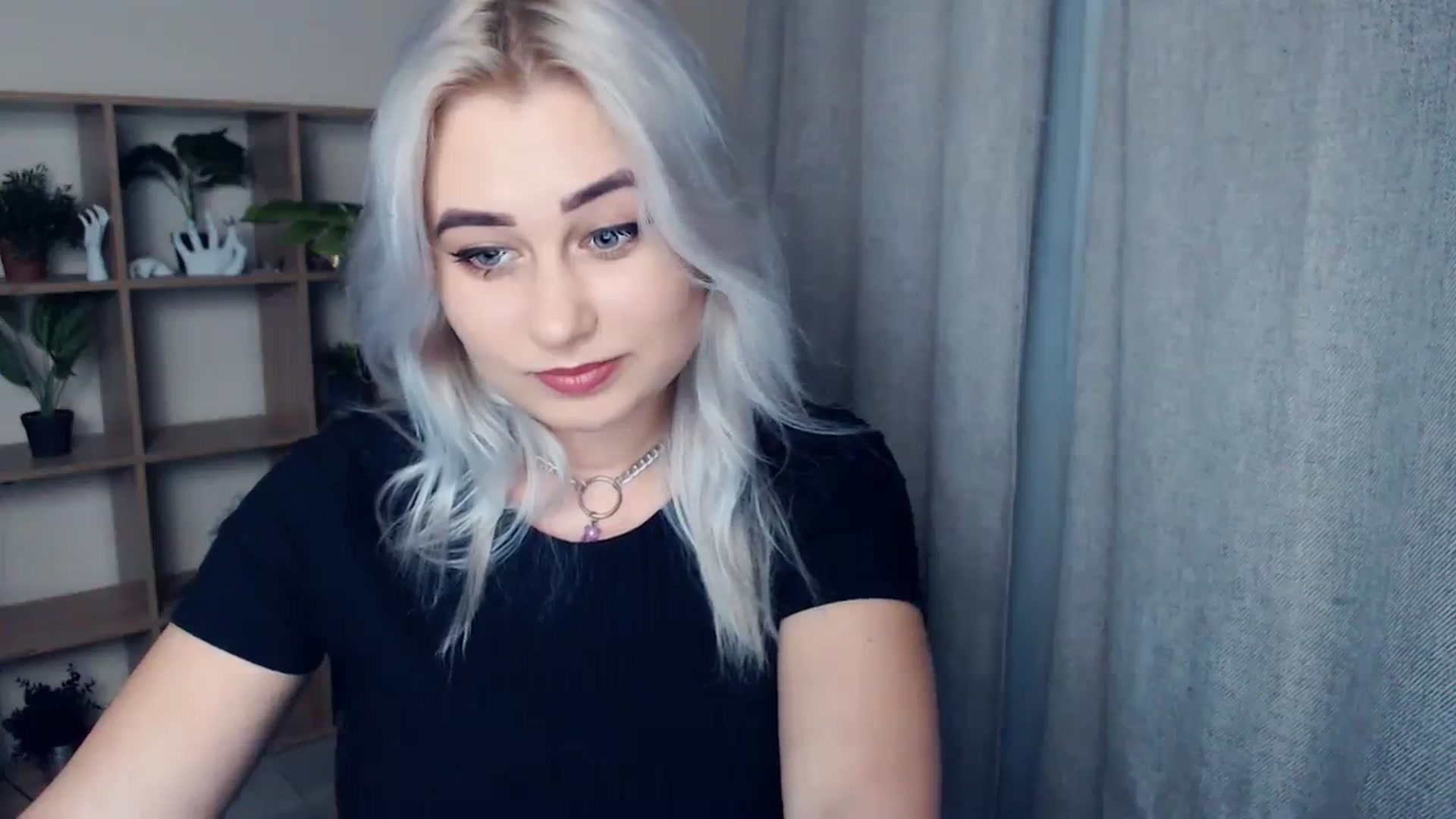 Gallery image thumbnail from Kukla_kolduna's myfreecams stream on, 01/12/2024, 15:33 image 19 of 20