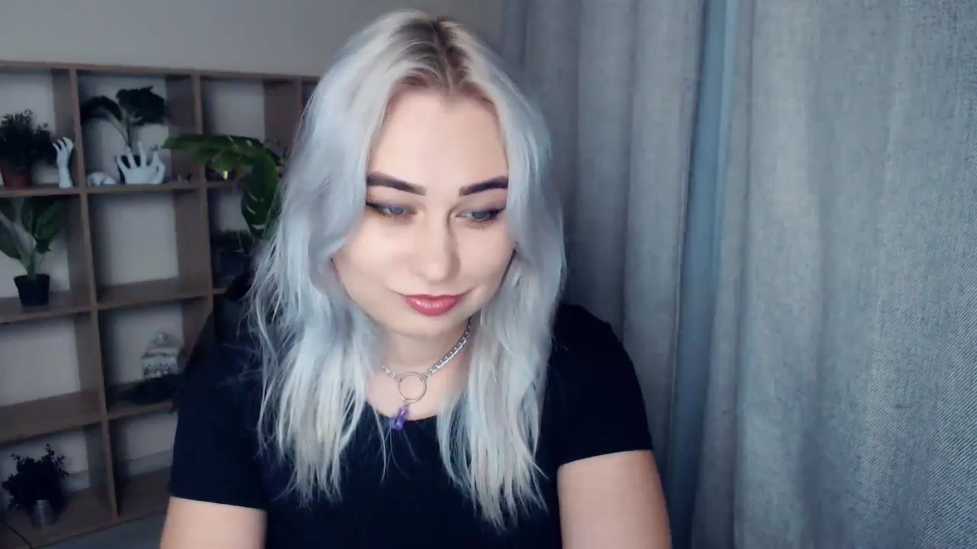 Gallery image thumbnail from Kukla_kolduna's myfreecams stream on, 01/12/2024, 16:22 image 2 of 20