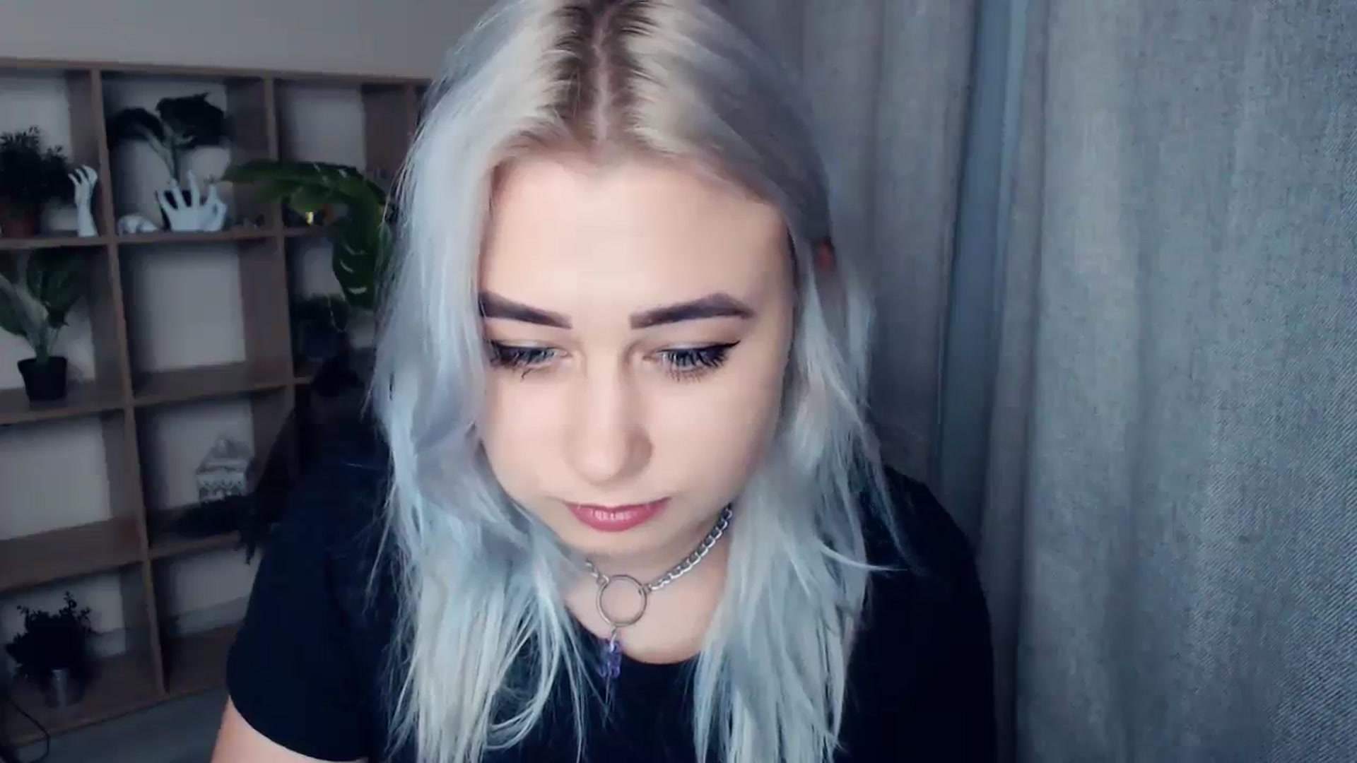 Gallery image thumbnail from Kukla_kolduna's myfreecams stream on, 01/12/2024, 16:22 image 8 of 20