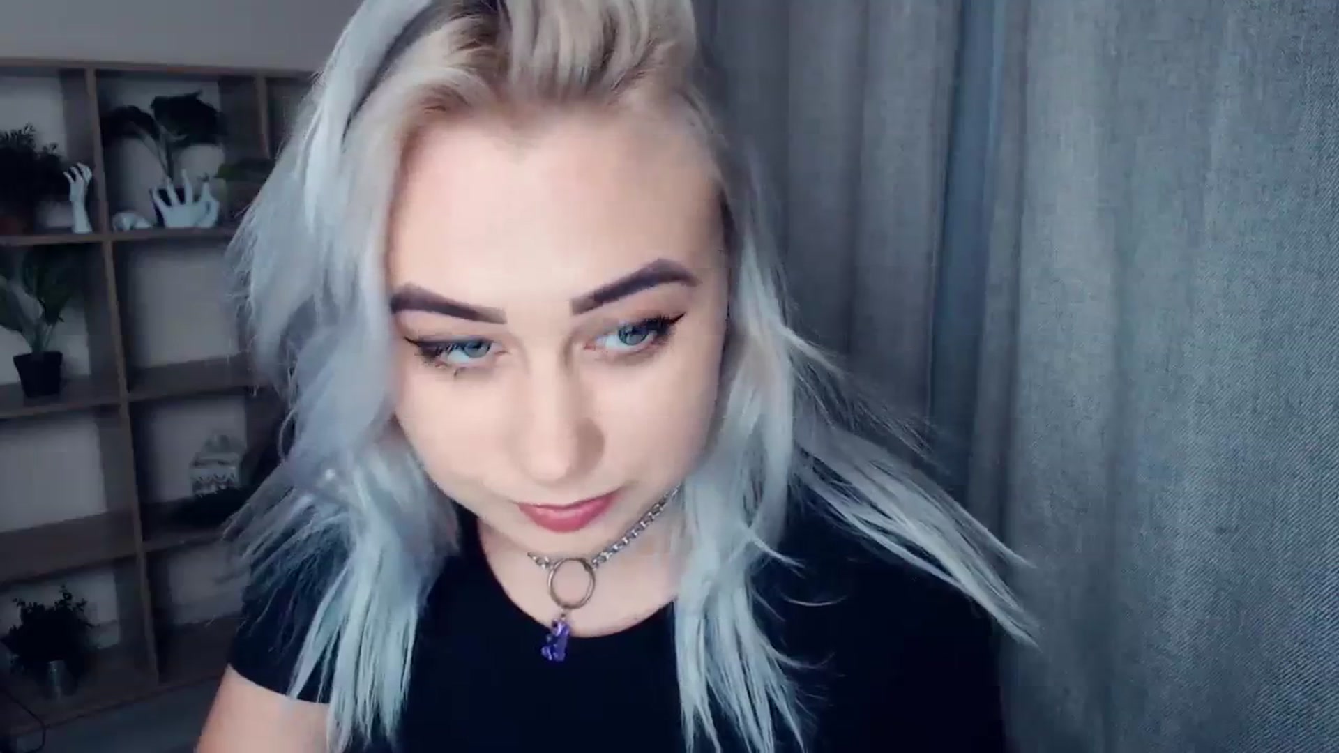 Gallery image thumbnail from Kukla_kolduna's myfreecams stream on, 01/12/2024, 16:22 image 10 of 20