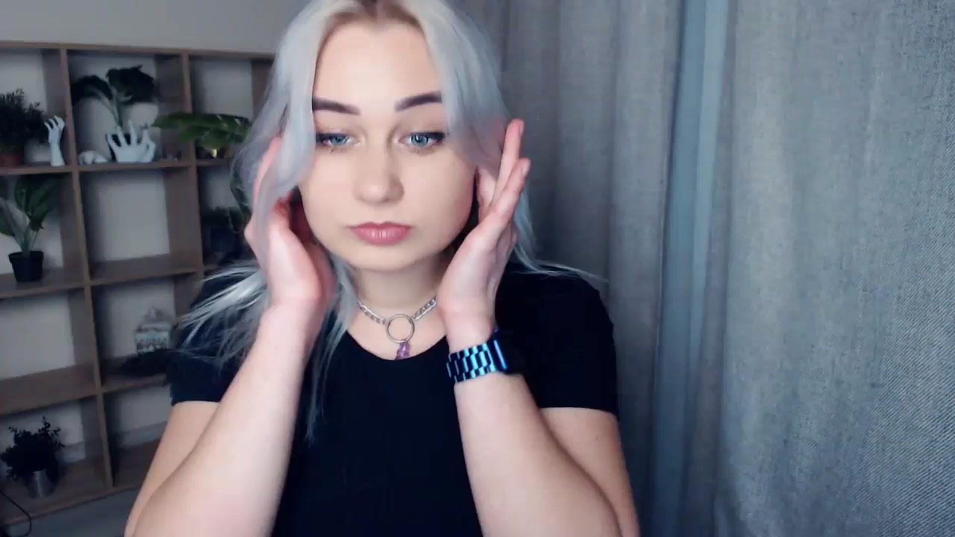 Gallery image thumbnail from Kukla_kolduna's myfreecams stream on, 01/12/2024, 17:38 image 1 of 20