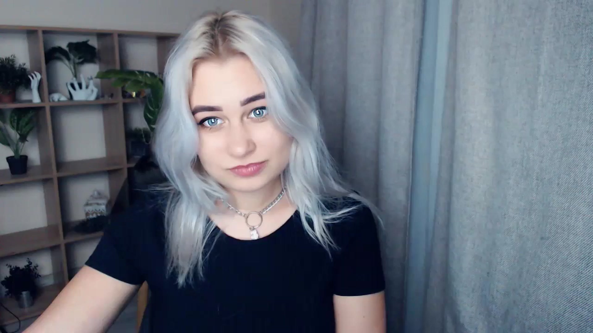 Gallery image thumbnail from Kukla_kolduna's myfreecams stream on, 01/12/2024, 17:38 image 5 of 20