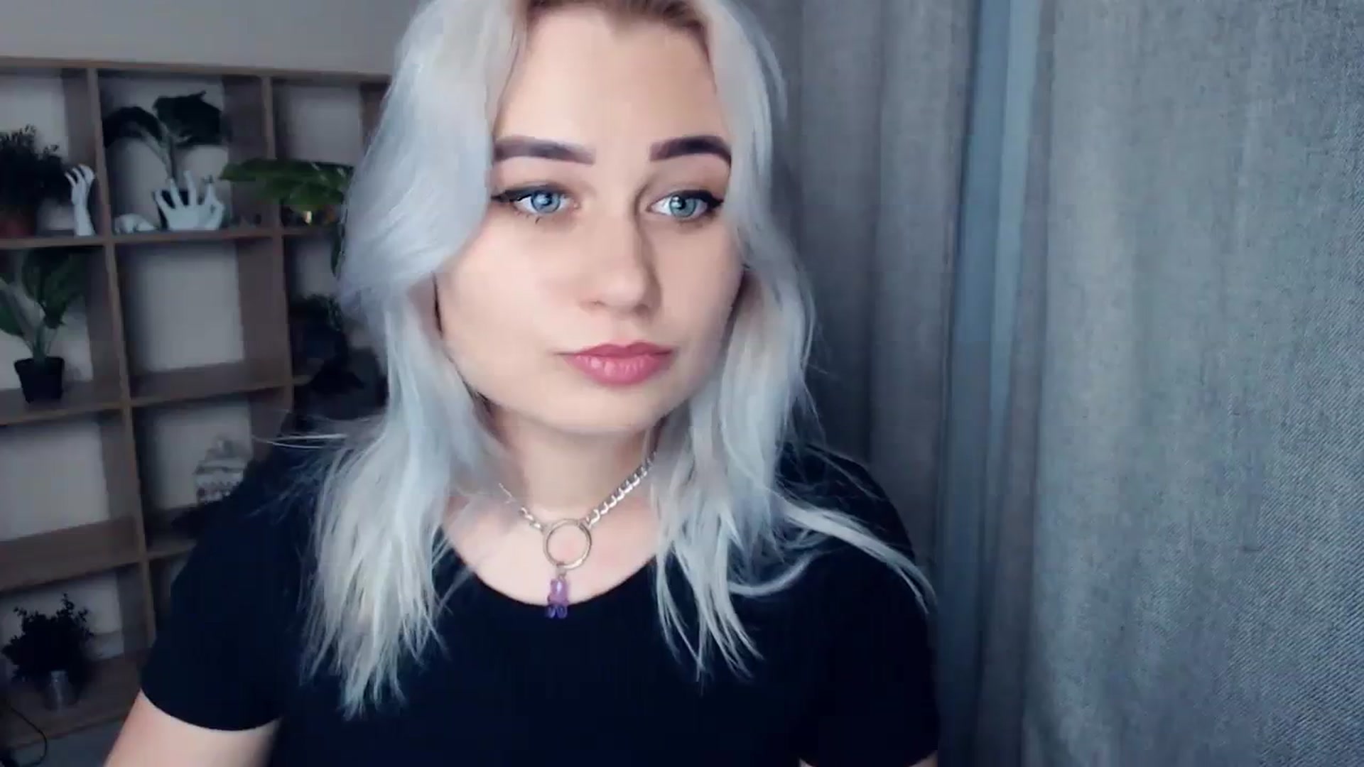 Gallery image thumbnail from Kukla_kolduna's myfreecams stream on, 01/12/2024, 17:38 image 6 of 20