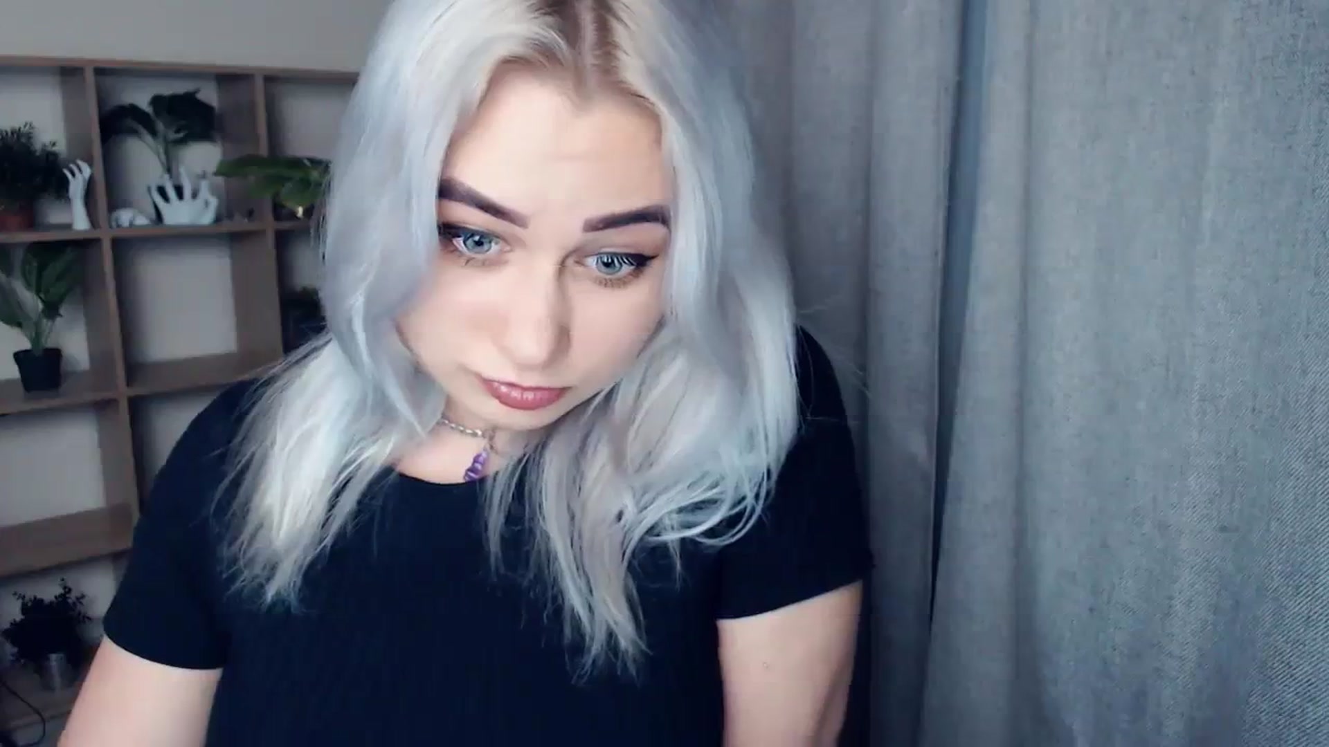 Gallery image thumbnail from Kukla_kolduna's myfreecams stream on, 01/12/2024, 17:38 image 9 of 20