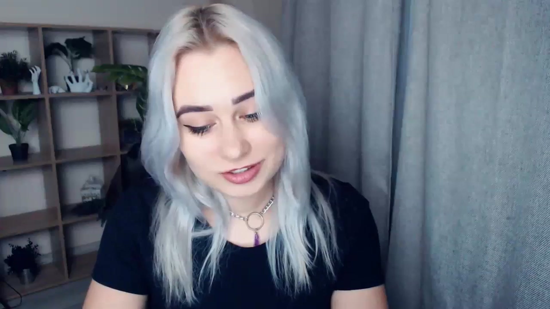 Gallery image thumbnail from Kukla_kolduna's myfreecams stream on, 01/12/2024, 17:38 image 13 of 20
