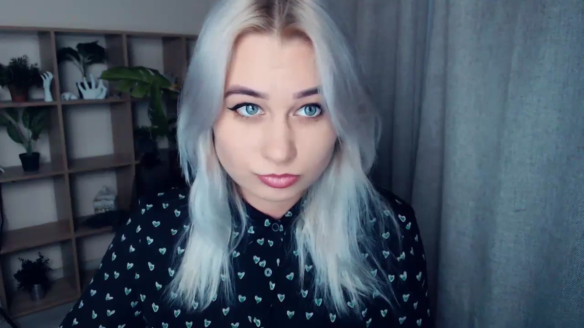 Gallery image thumbnail from Kukla_kolduna's myfreecams stream on, 01/13/2024, 16:20 image 3 of 20