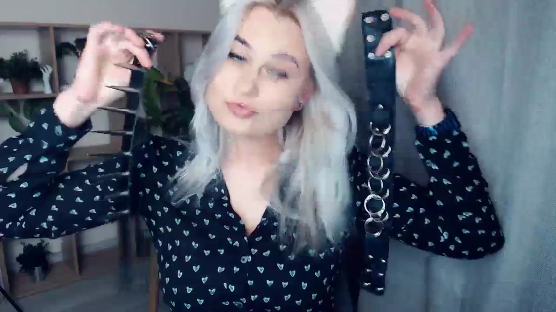Gallery image thumbnail from Kukla_kolduna's myfreecams stream on, 01/13/2024, 16:20 image 11 of 20