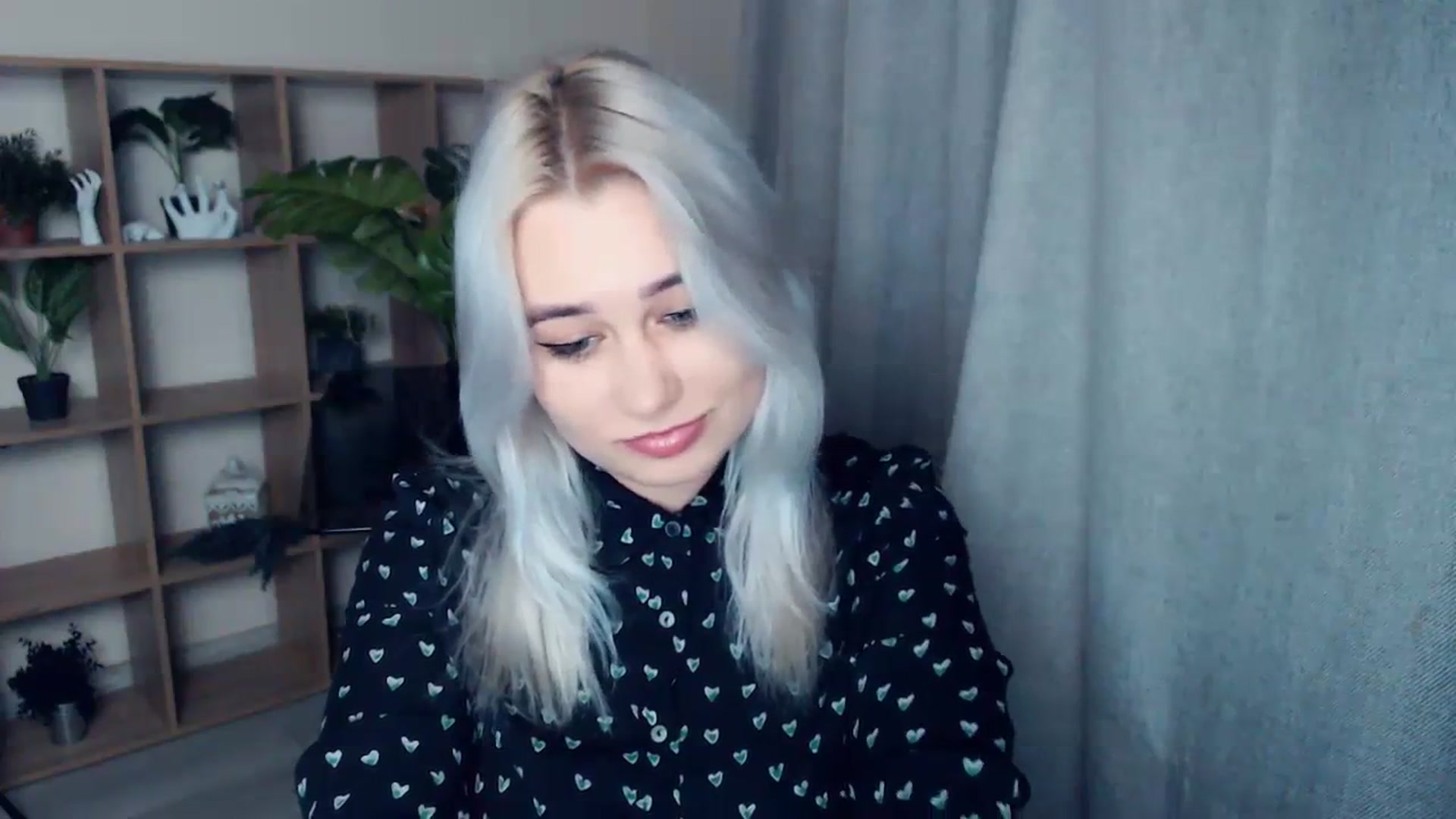 Gallery image thumbnail from Kukla_kolduna's myfreecams stream on, 01/13/2024, 16:20 image 18 of 20