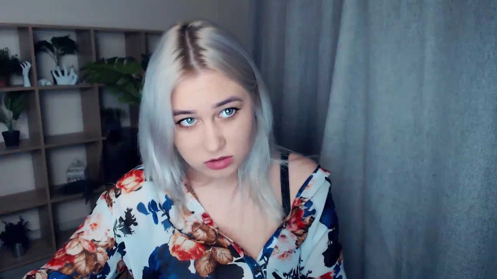 Gallery image thumbnail from Kukla_kolduna's myfreecams stream on, 01/14/2024, 15:00 image 16 of 20