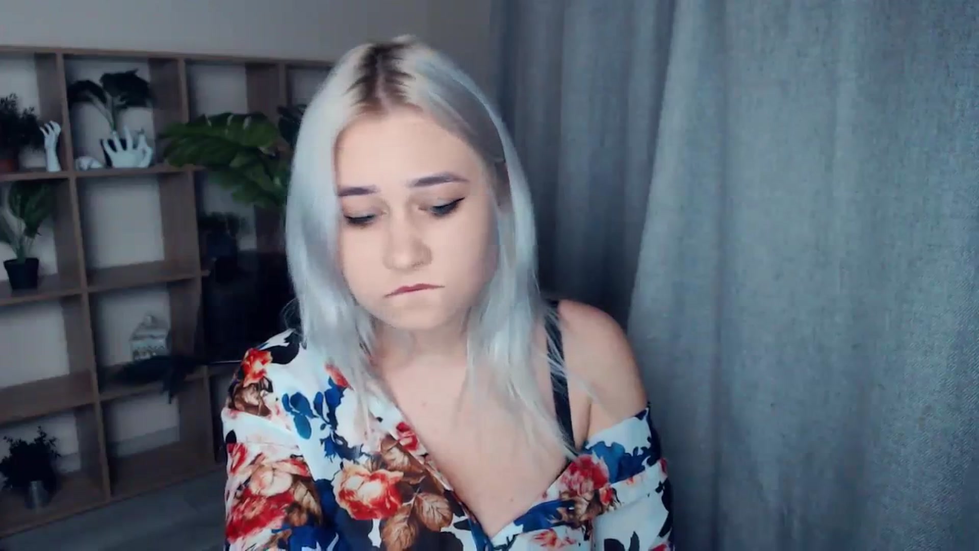 Gallery image thumbnail from Kukla_kolduna's myfreecams stream on, 01/14/2024, 15:00 image 15 of 20