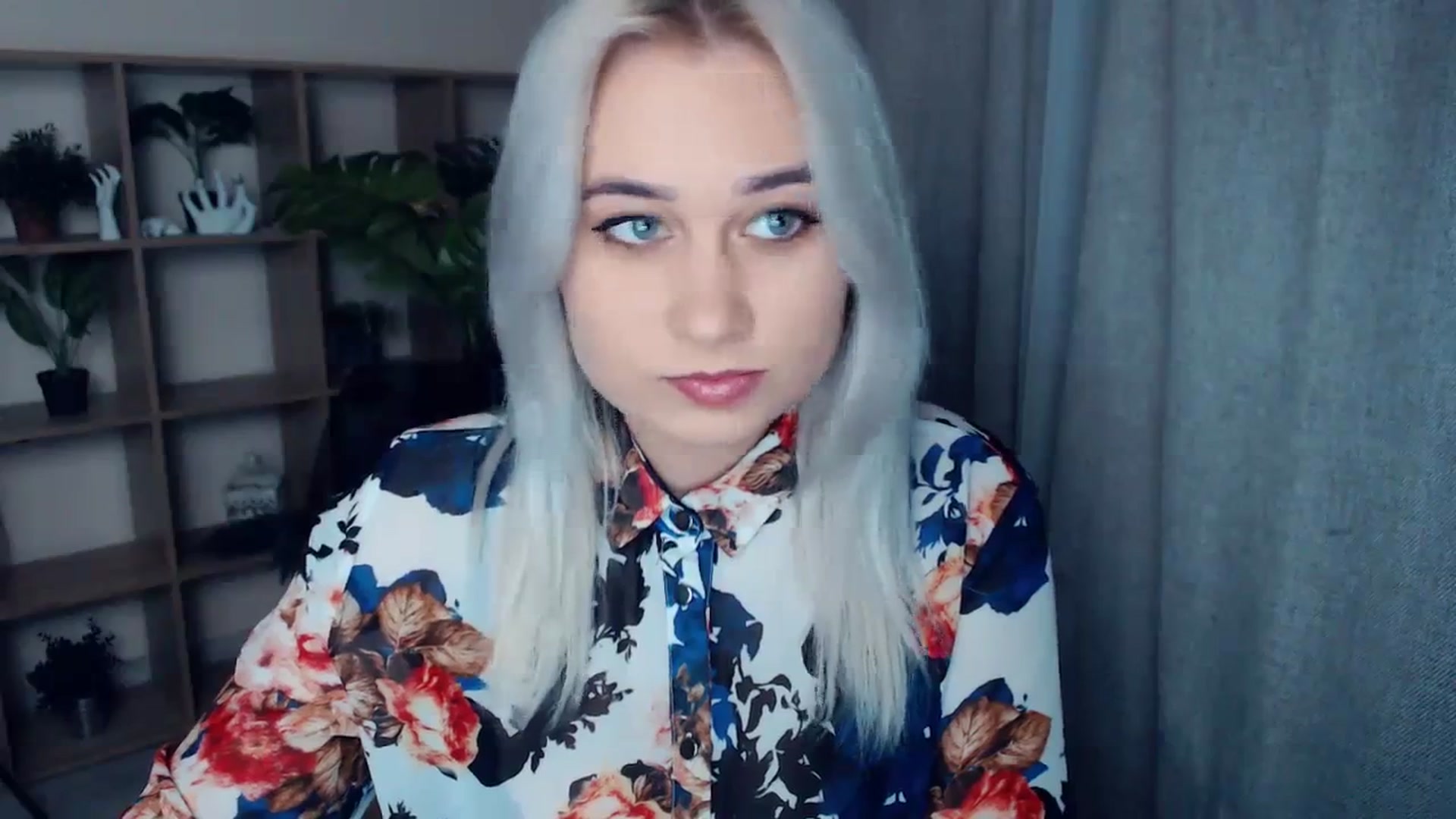 Gallery image thumbnail from Kukla_kolduna's myfreecams stream on, 01/14/2024, 16:42 image 4 of 20