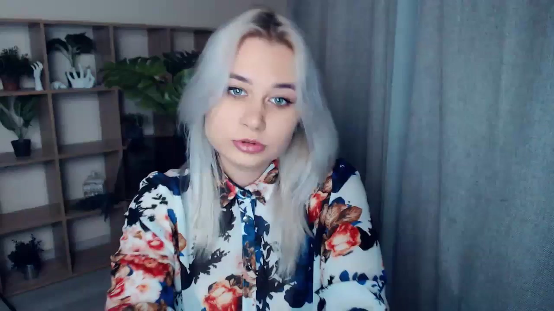 Gallery image thumbnail from Kukla_kolduna's myfreecams stream on, 01/14/2024, 16:42 image 19 of 20