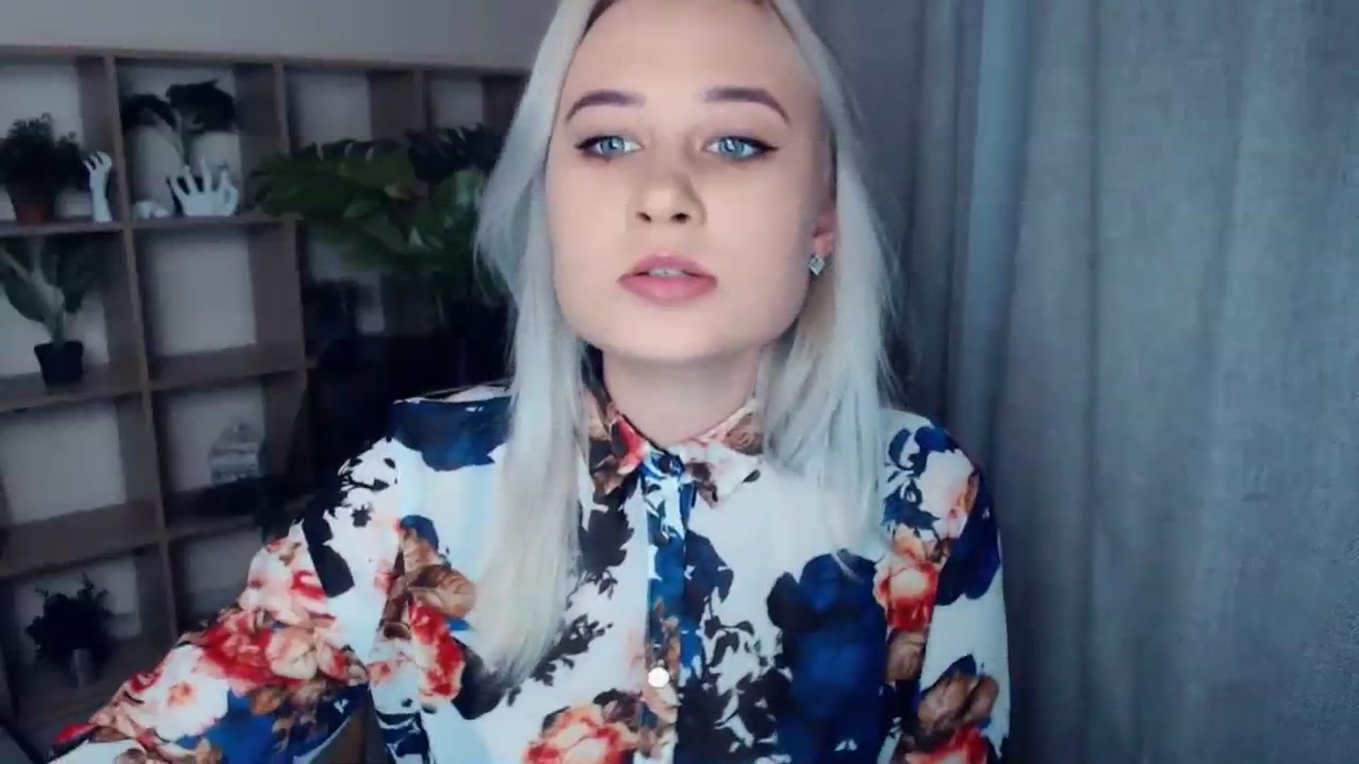 Gallery image thumbnail from Kukla_kolduna's myfreecams stream on, 01/14/2024, 16:42 image 11 of 20