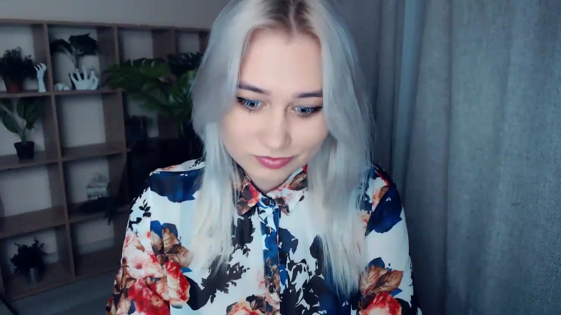 Gallery image thumbnail from Kukla_kolduna's myfreecams stream on, 01/14/2024, 16:42 image 5 of 20