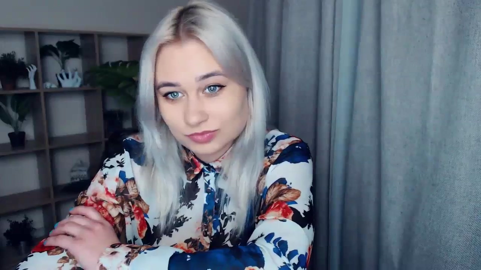 Gallery image thumbnail from Kukla_kolduna's myfreecams stream on, 01/14/2024, 18:02 image 3 of 20