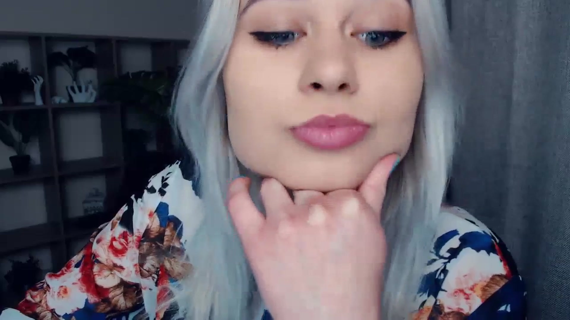 Gallery image thumbnail from Kukla_kolduna's myfreecams stream on, 01/14/2024, 18:02 image 5 of 20
