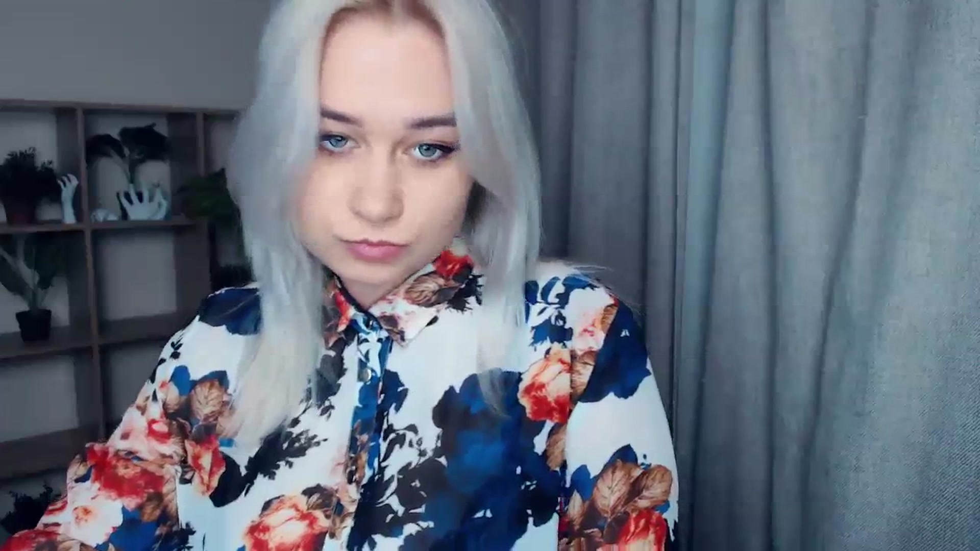 Gallery image thumbnail from Kukla_kolduna's myfreecams stream on, 01/14/2024, 18:02 image 9 of 20