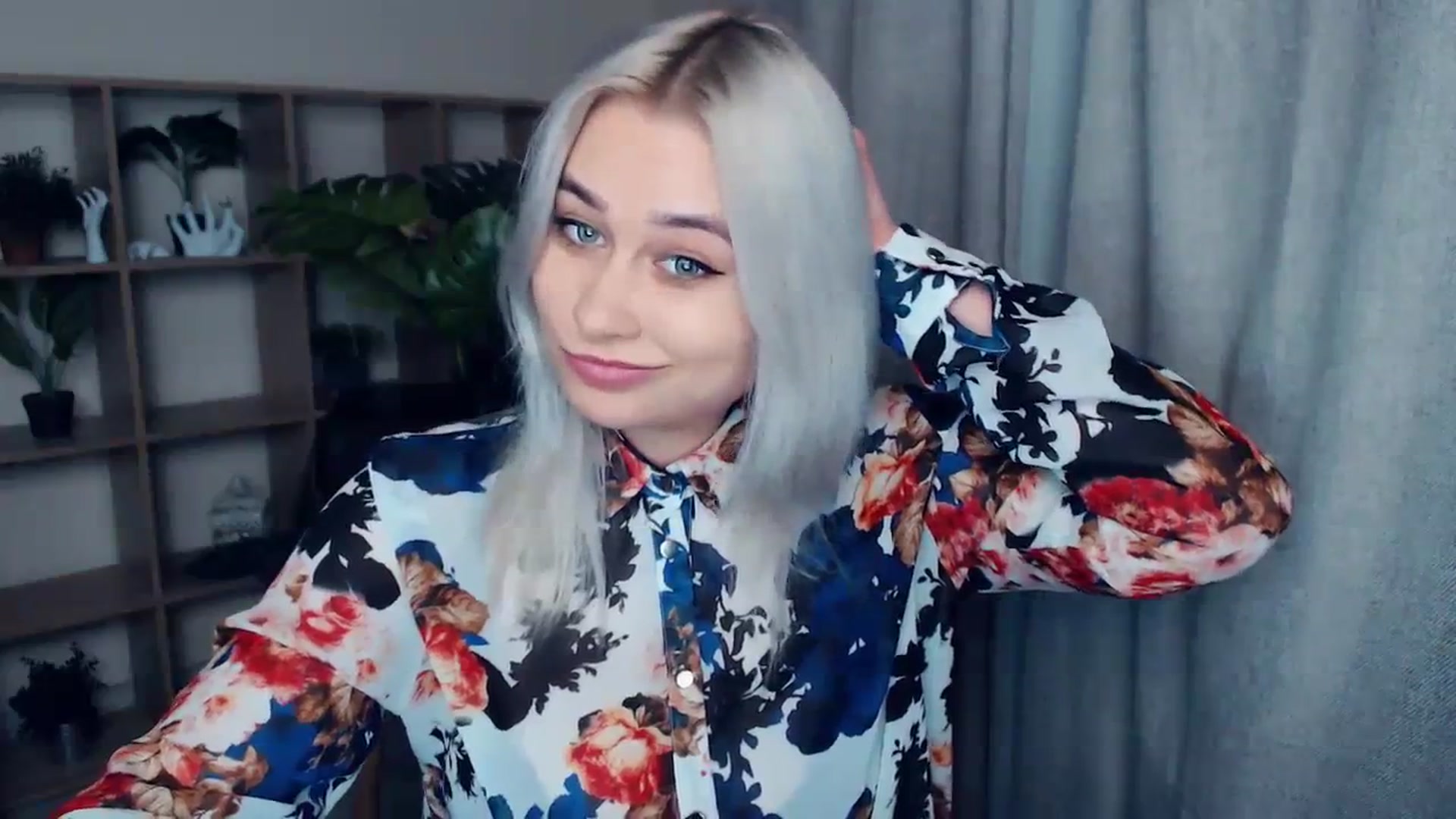 Gallery image thumbnail from Kukla_kolduna's myfreecams stream on, 01/14/2024, 18:02 image 15 of 20