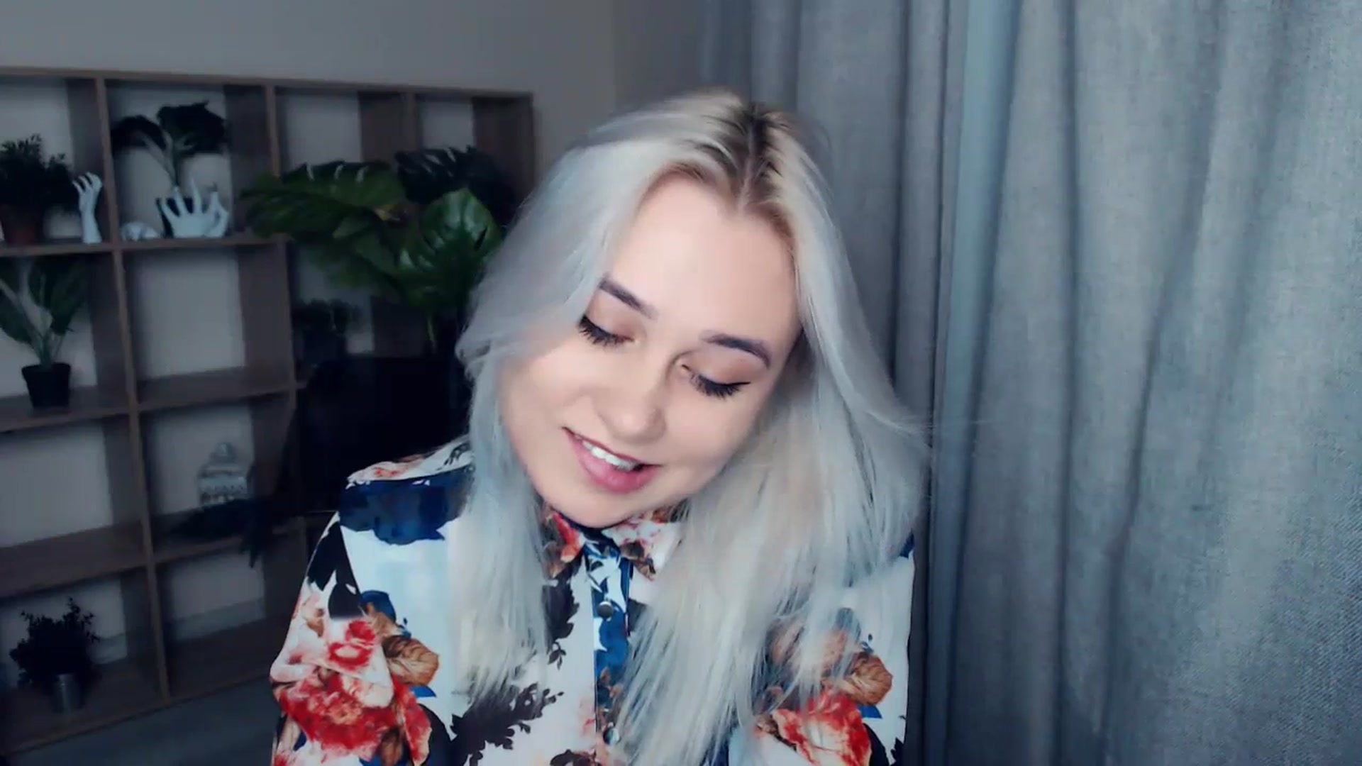 Gallery image thumbnail from Kukla_kolduna's myfreecams stream on, 01/14/2024, 18:02 image 19 of 20