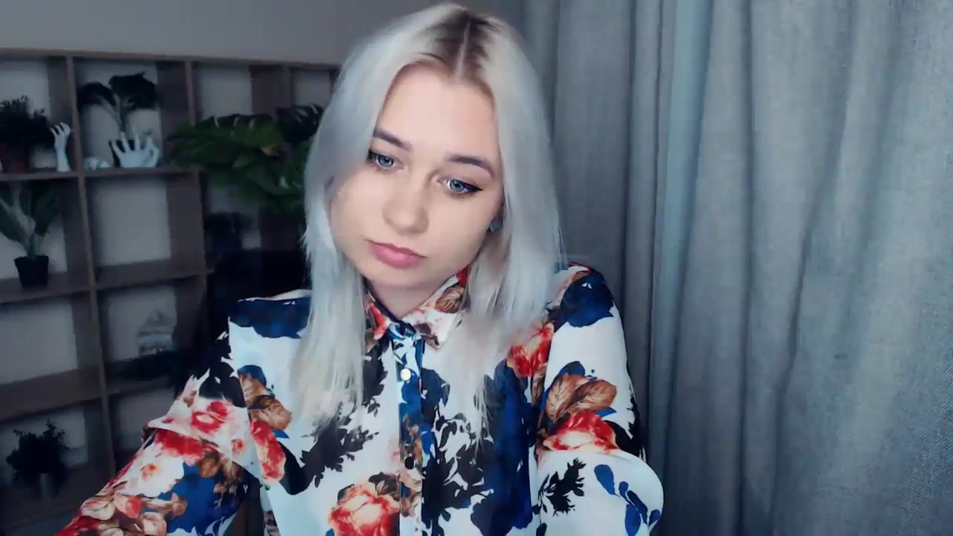 Gallery image thumbnail from Kukla_kolduna's myfreecams stream on, 01/14/2024, 18:02 image 14 of 20