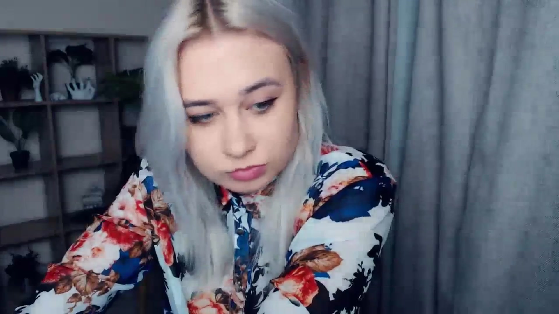Gallery image thumbnail from Kukla_kolduna's myfreecams stream on, 01/14/2024, 18:02 image 7 of 20