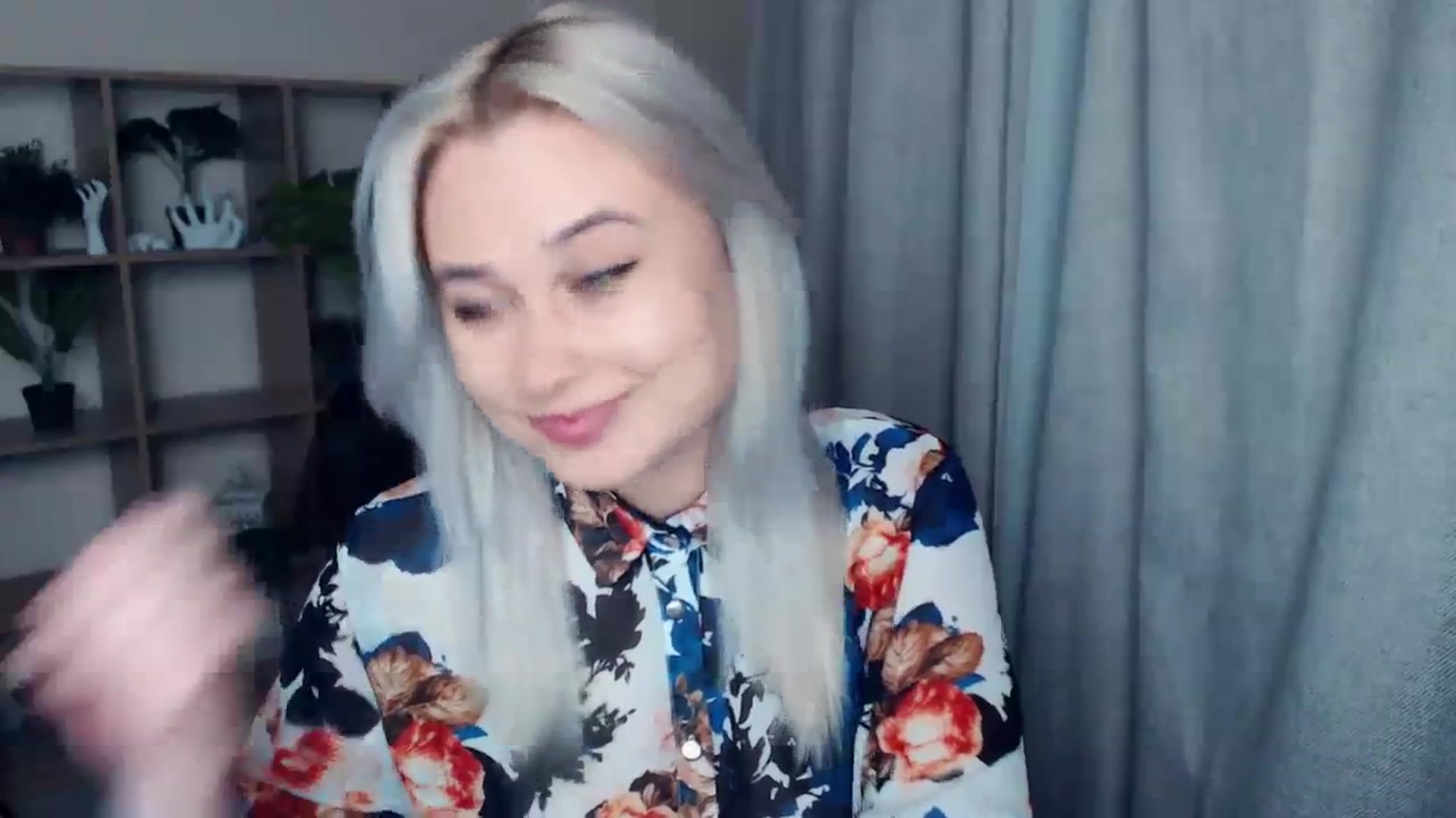 Gallery image thumbnail from Kukla_kolduna's myfreecams stream on, 01/14/2024, 19:28 image 3 of 20