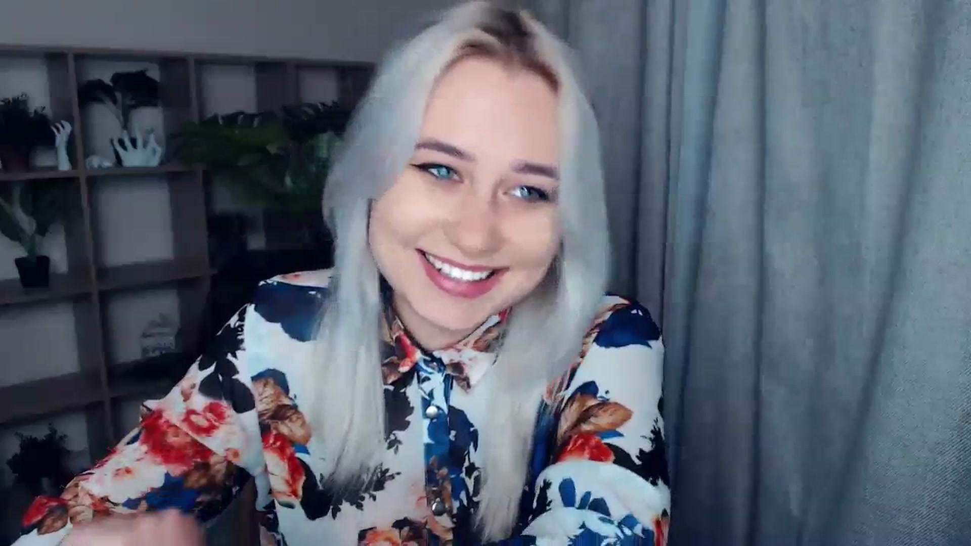 Gallery image thumbnail from Kukla_kolduna's myfreecams stream on, 01/14/2024, 19:28 image 2 of 20