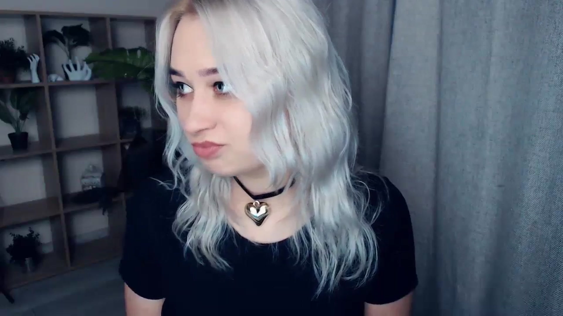 Gallery image thumbnail from Kukla_kolduna's myfreecams stream on, 01/15/2024, 15:06 image 9 of 20