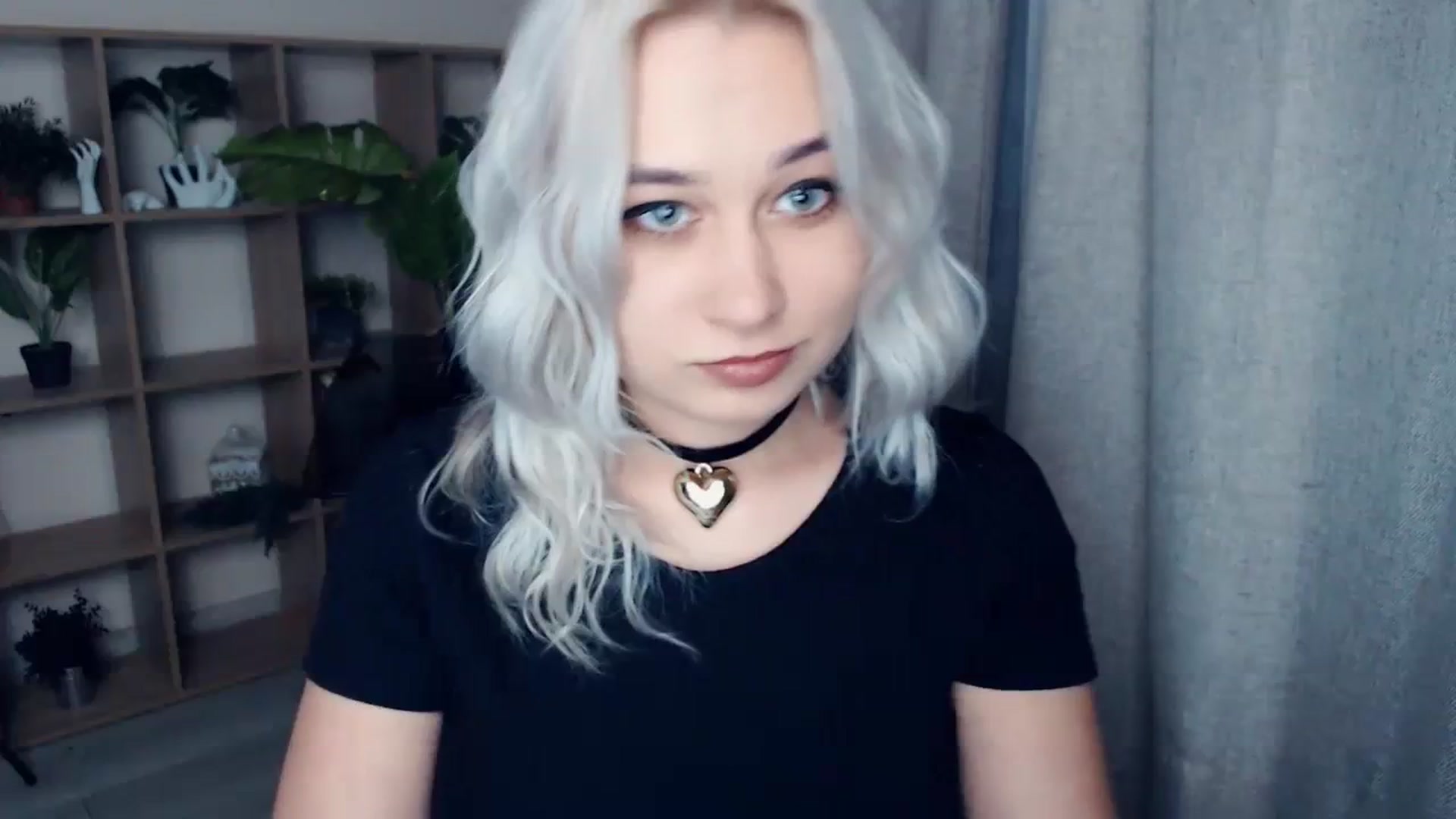 Gallery image thumbnail from Kukla_kolduna's myfreecams stream on, 01/15/2024, 15:06 image 14 of 20