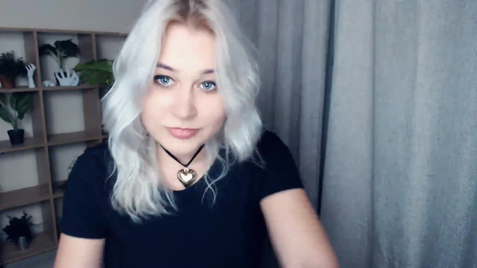 Gallery image thumbnail from Kukla_kolduna's myfreecams stream on, 01/15/2024, 16:28 image 10 of 20