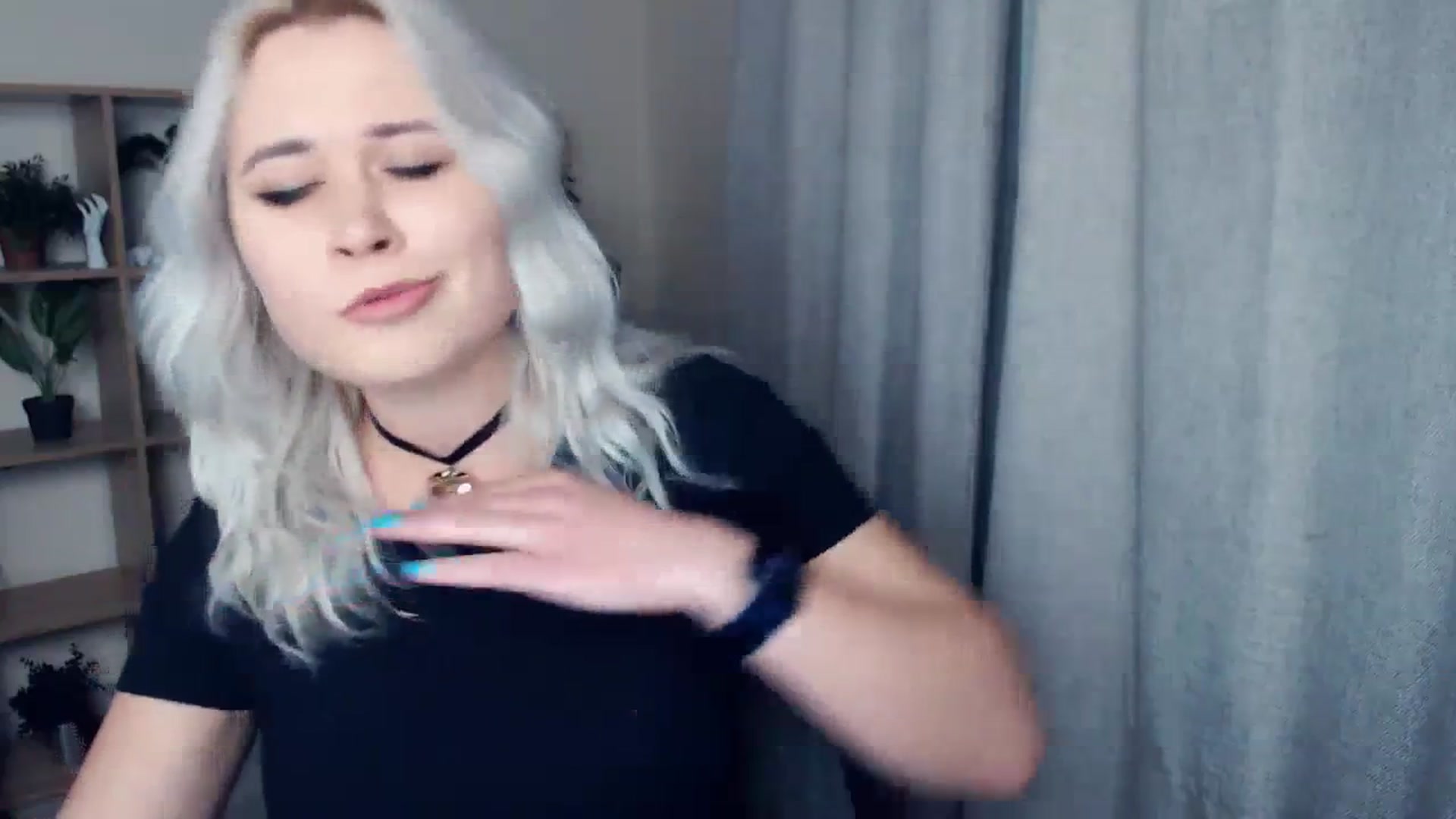 Gallery image thumbnail from Kukla_kolduna's myfreecams stream on, 01/15/2024, 16:28 image 13 of 20