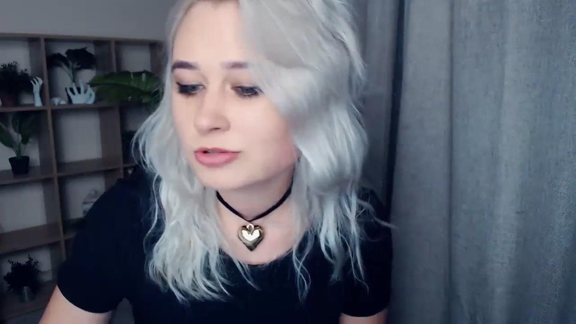 Gallery image thumbnail from Kukla_kolduna's myfreecams stream on, 01/15/2024, 16:28 image 11 of 20