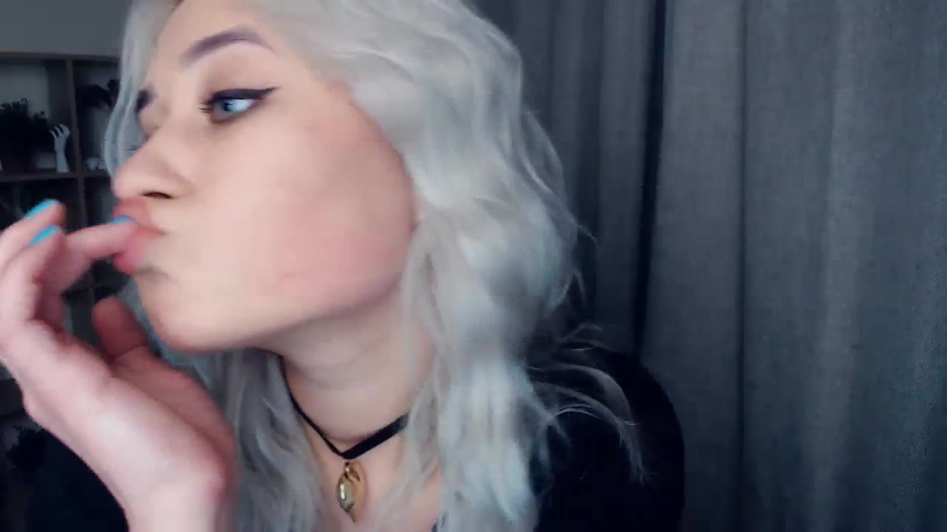 Gallery image thumbnail from Kukla_kolduna's myfreecams stream on, 01/15/2024, 16:28 image 7 of 20