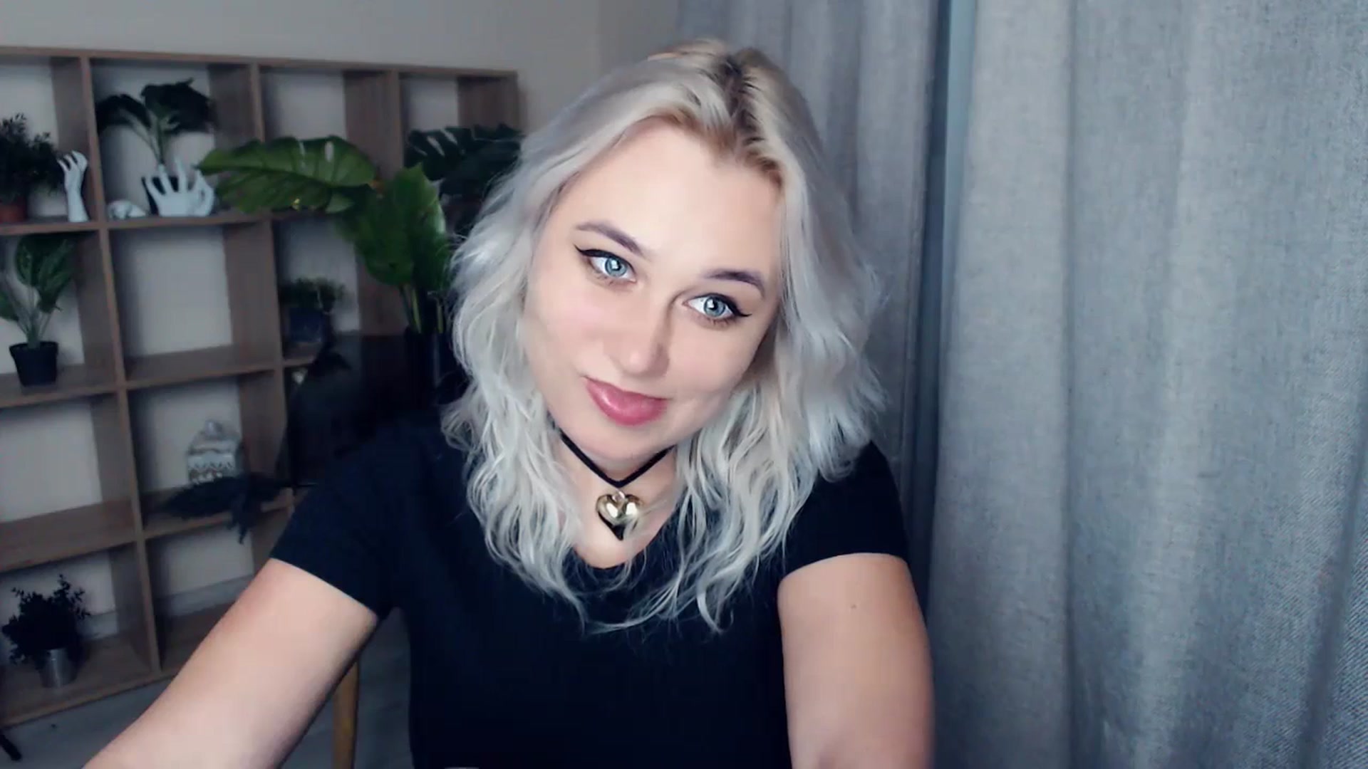 Gallery image thumbnail from Kukla_kolduna's myfreecams stream on, 01/15/2024, 18:49 image 4 of 20