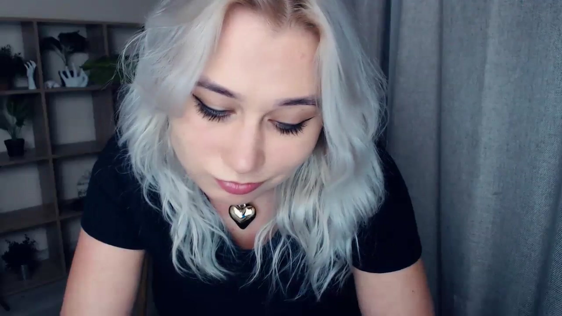 Gallery image thumbnail from Kukla_kolduna's myfreecams stream on, 01/15/2024, 18:49 image 9 of 20