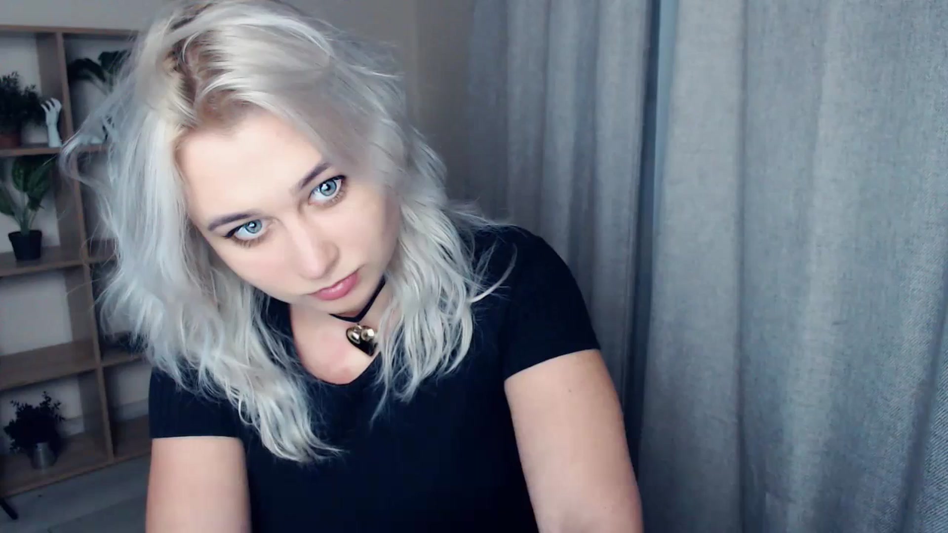 Gallery image thumbnail from Kukla_kolduna's myfreecams stream on, 01/15/2024, 18:49 image 17 of 20